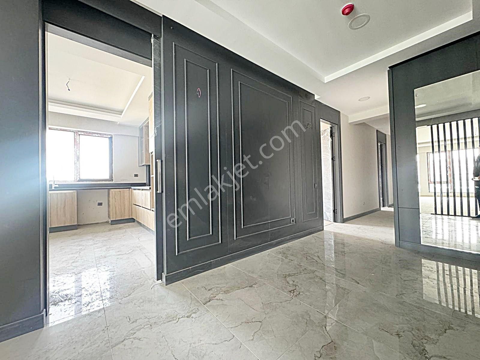 Keçiören Ovacıkta Site İçinde 5.5+1 200m2 4.katta Sıfır Bina Daire - Görsel 17