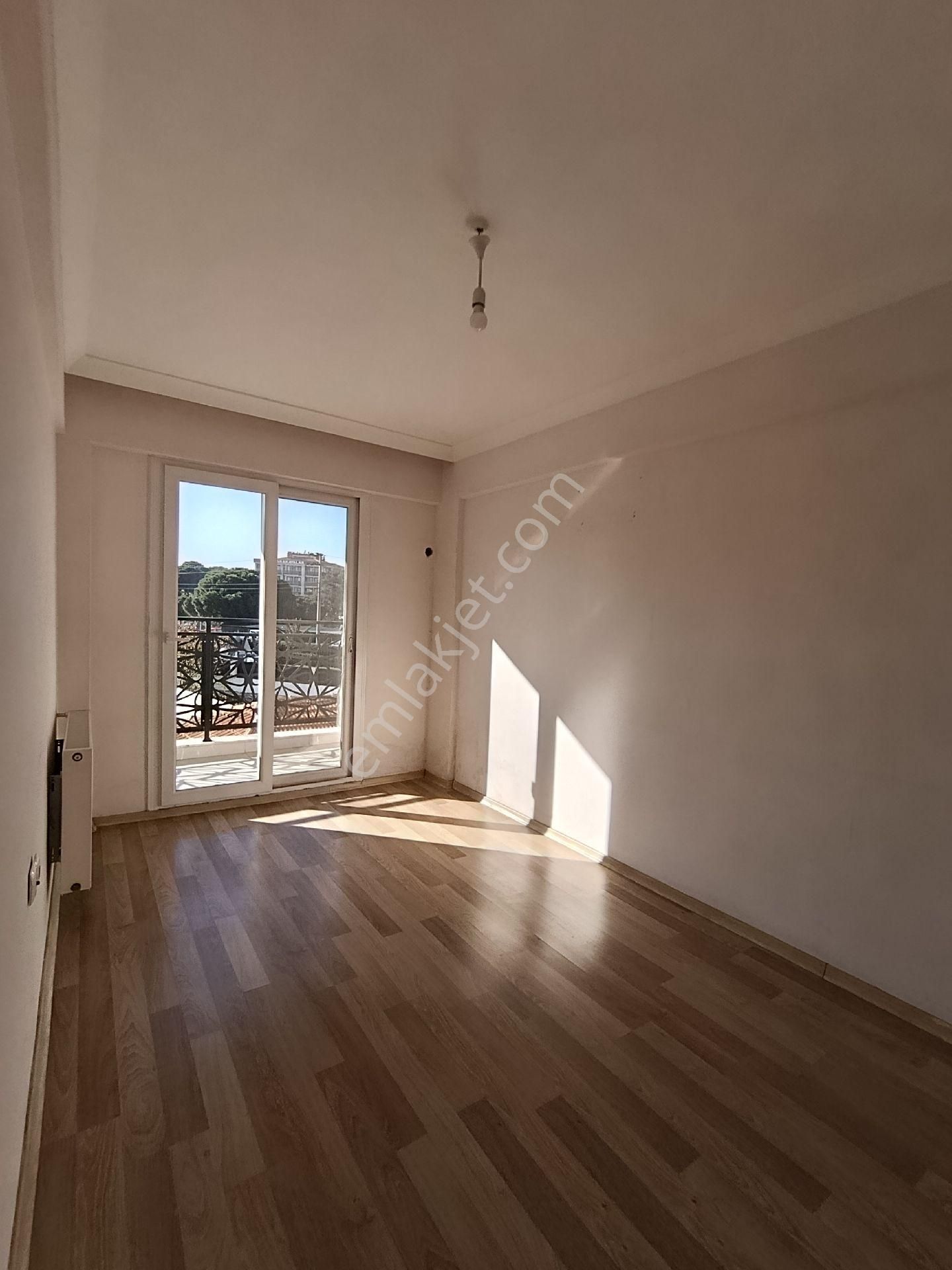 Kasımpaşa Mah Kiralık 3+1 Asansörlü Daire - Görsel 20