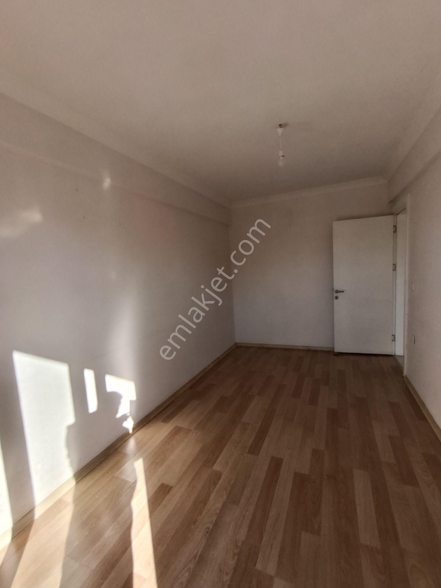 Kasımpaşa Mah Kiralık 3+1 Asansörlü Daire - Görsel 25