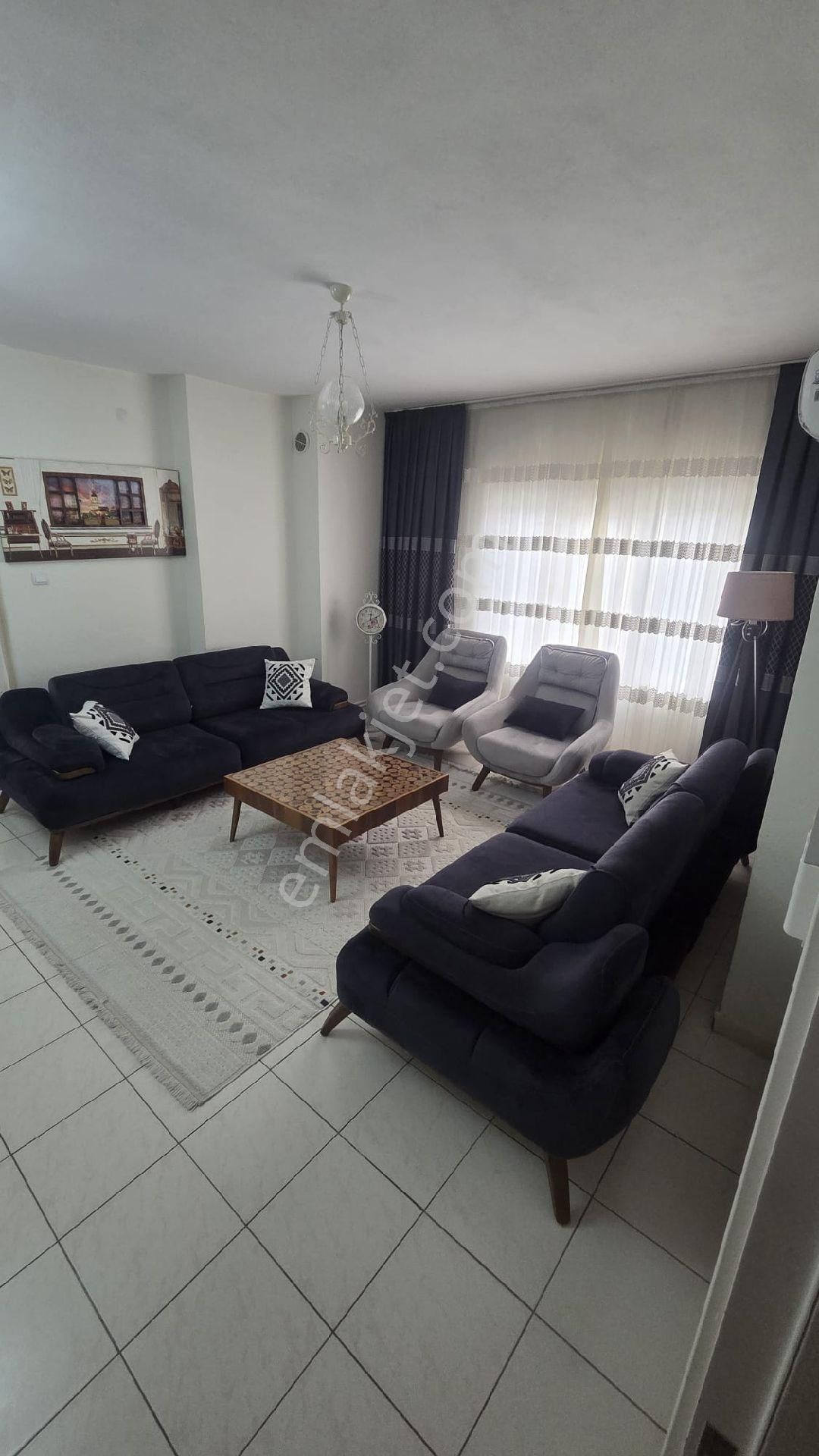 Üniversite Cad 3+1 200 M - Görsel 2