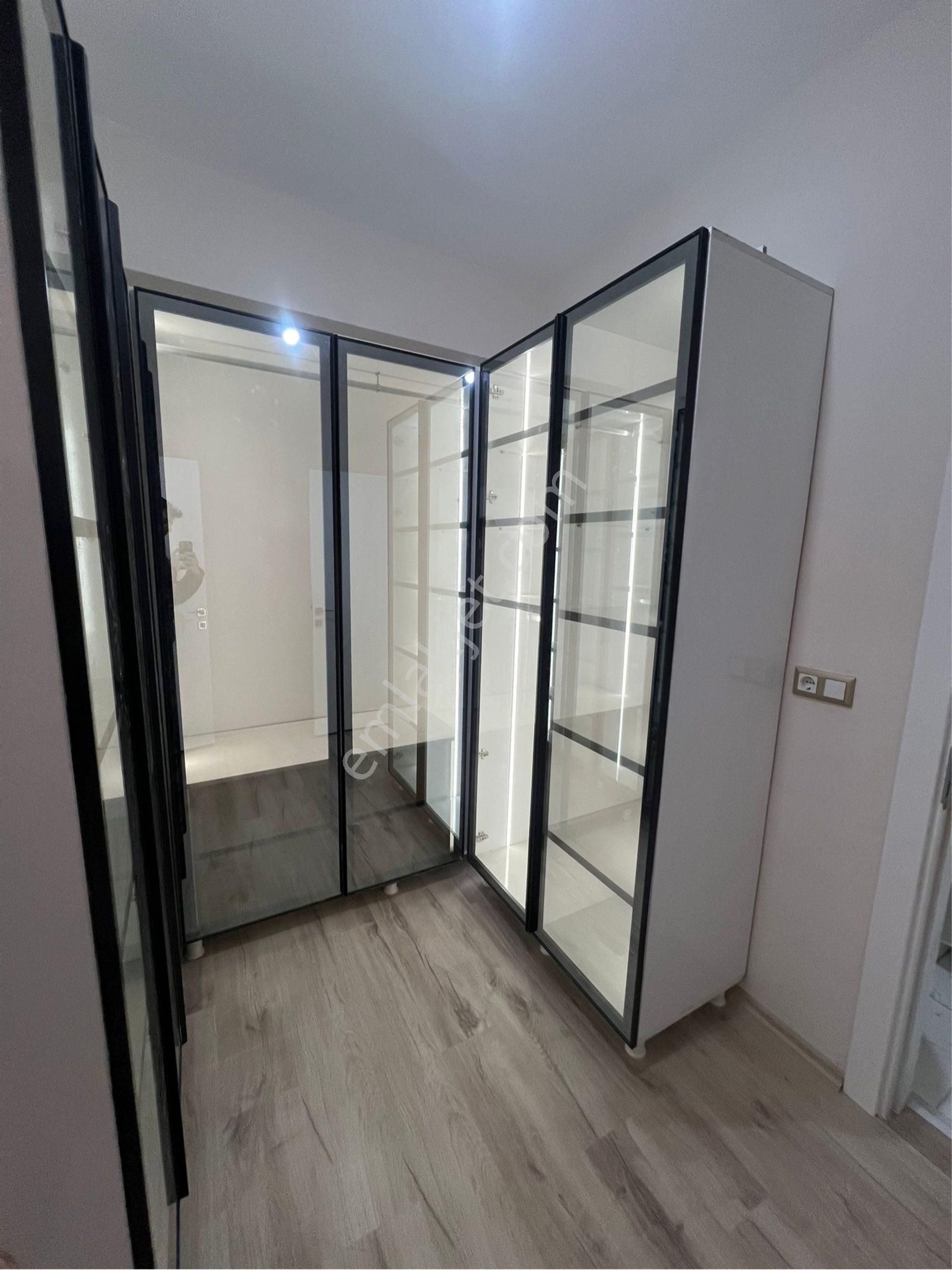 Meram Gazze Caddesi Üzerinde Gürhan Gayrimenkulden Satılık Ultra Lüks 4+1 Arakat Daire - Görsel 18