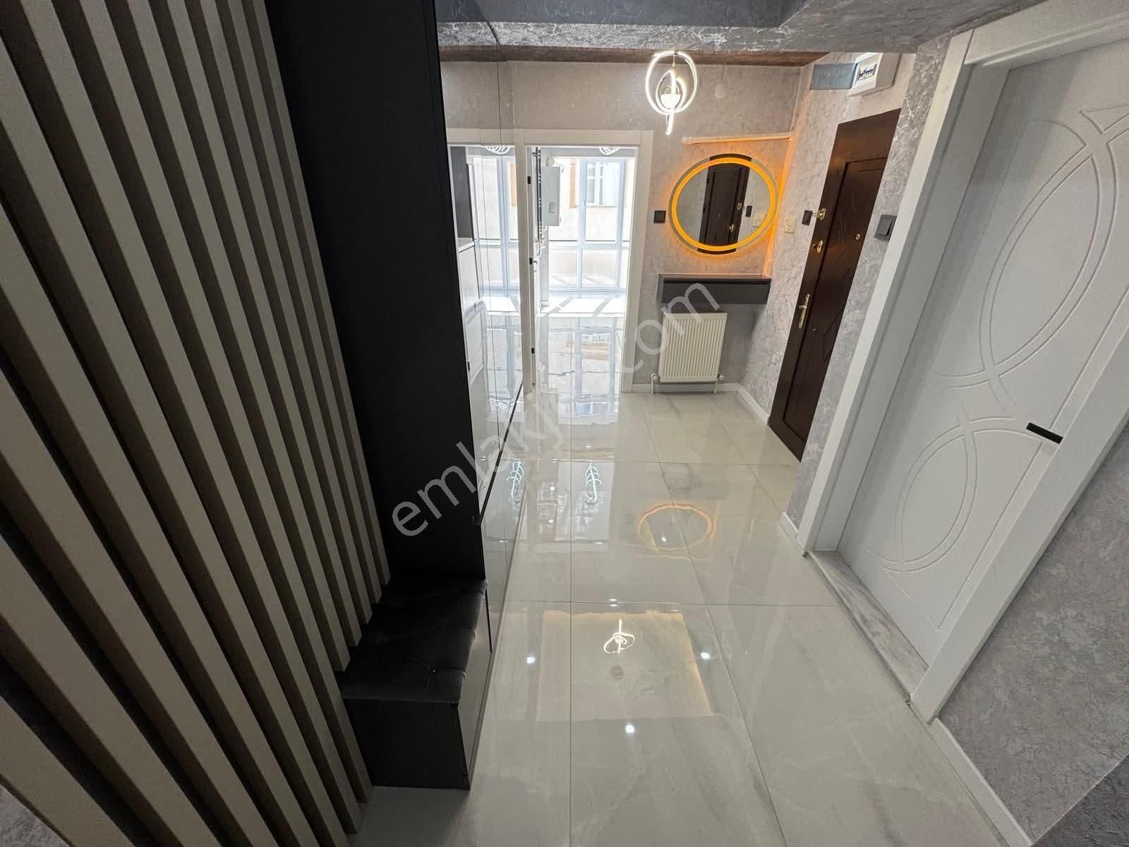 Sincan Mareşal Ç. Mh De 3+1 Ara Katta Full Yapılı Daire - Görsel 7