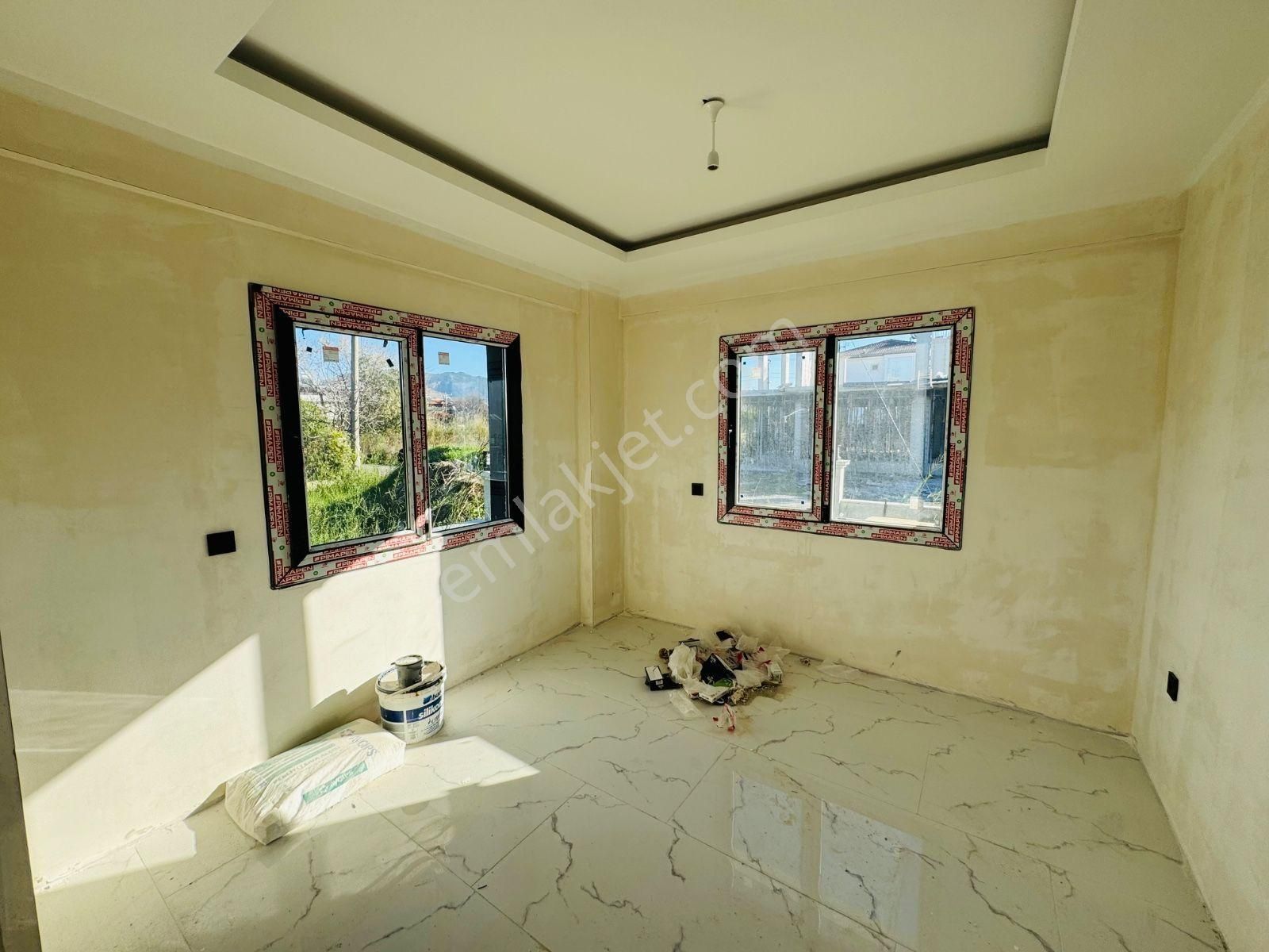 🏡 Ortaca Dikmekavak’ta Sarıgerme Yolu Üzerinde 3+1 Galeri Tipi Villa - Görsel 10