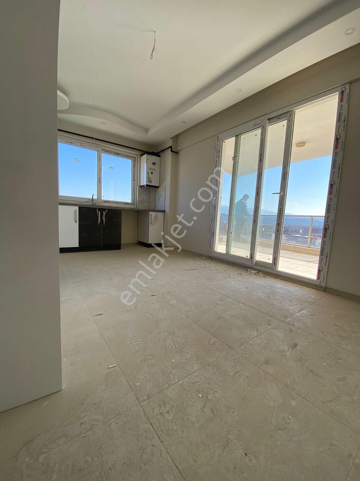 Cadde Üzerinde Ferah Yeni Daire - Görsel 10