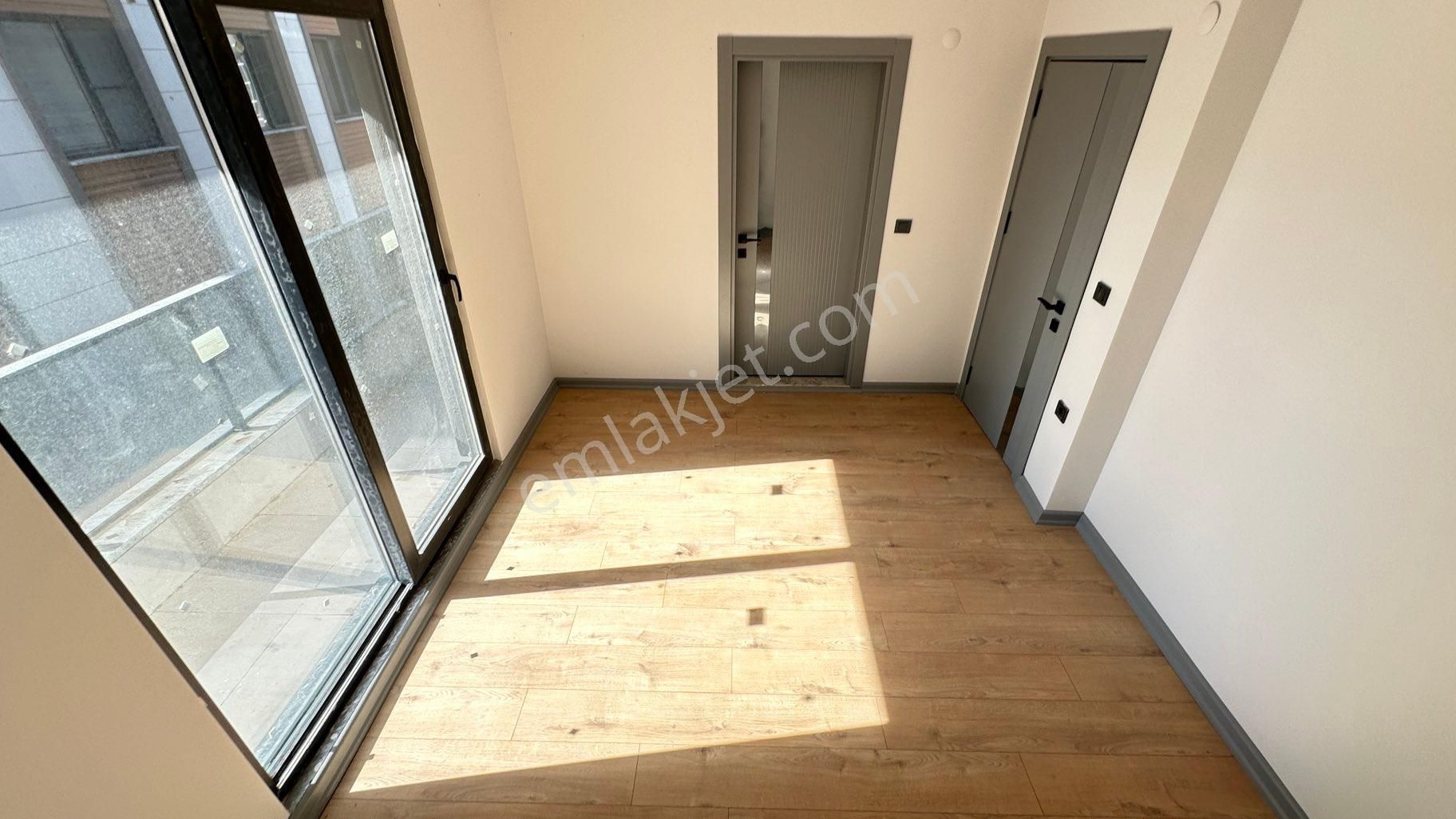 Cantan Emlaktan Akçay Lüks Yeni Sıfır Geniş Balkonlu Ön Cephe Denize 350m 2+1 Daire - Görsel 30