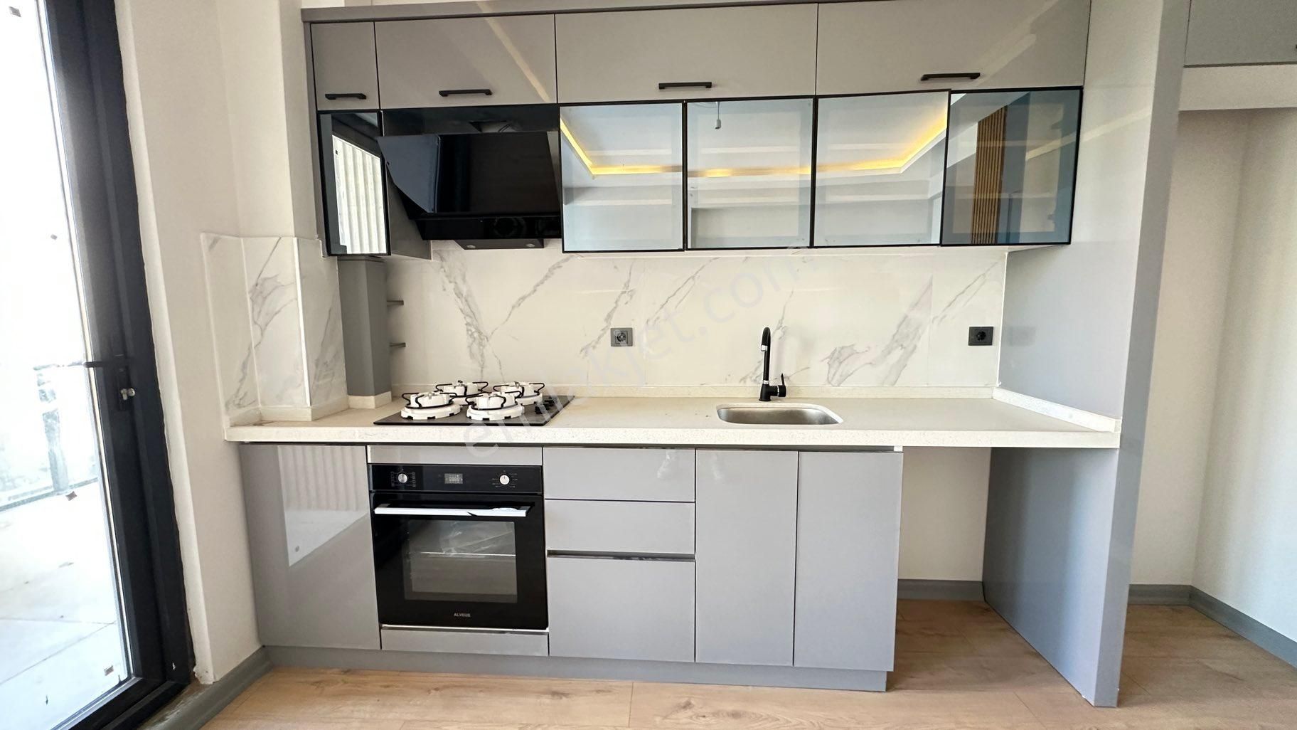 Cantan Emlaktan Akçay Lüks Yeni Sıfır Geniş Balkonlu Ön Cephe Denize 350m 2+1 Daire - Görsel 4