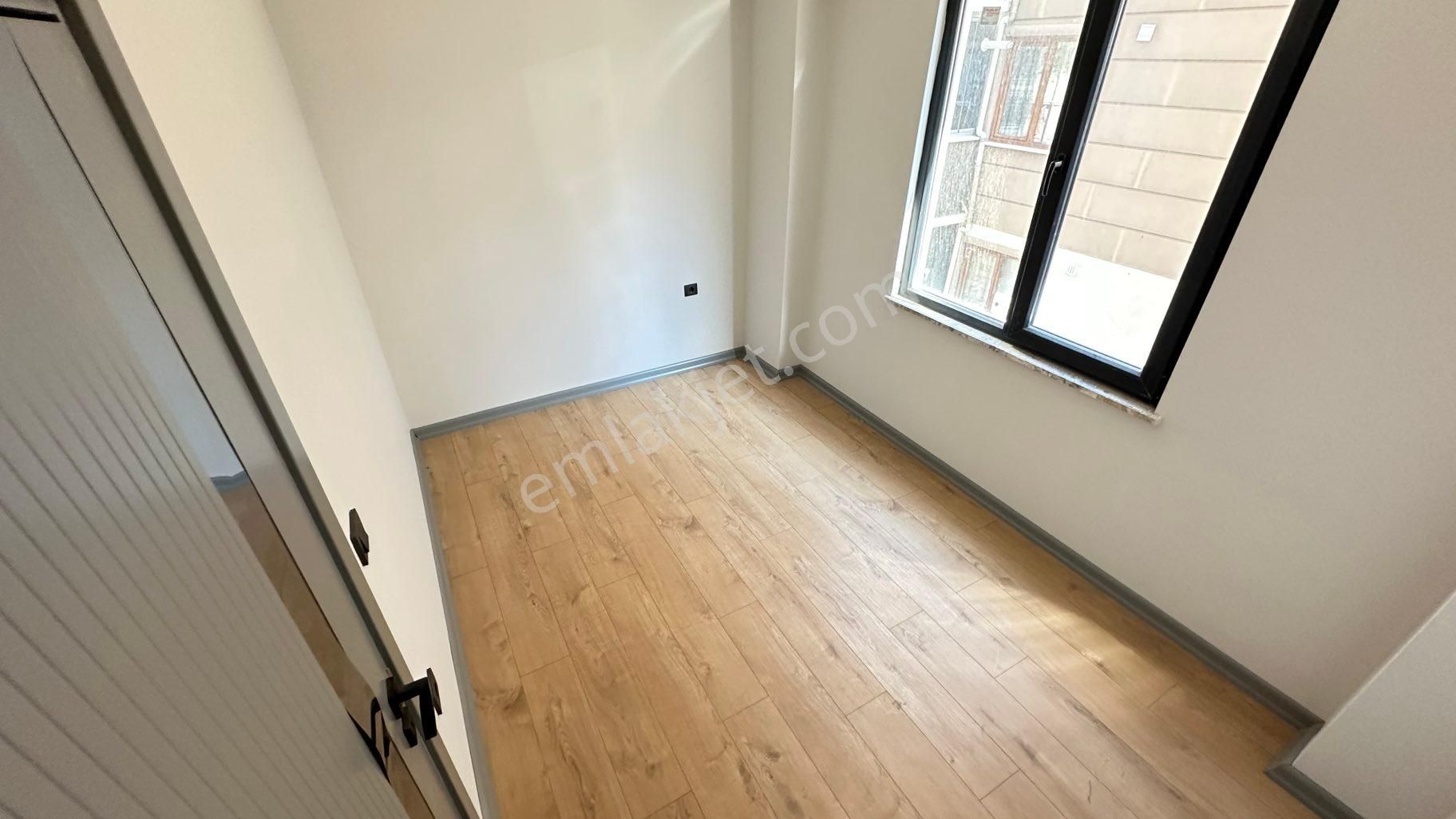 Cantan Emlaktan Akçay Lüks Yeni Sıfır Geniş Balkonlu Ön Cephe Denize 350m 2+1 Daire - Görsel 34
