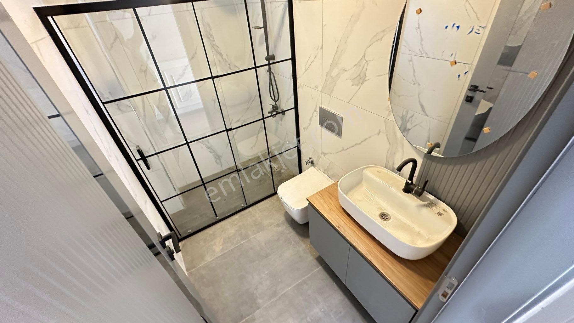 Cantan Emlaktan Akçay Lüks Yeni Sıfır Geniş Balkonlu Ön Cephe Denize 350m 2+1 Daire - Görsel 19