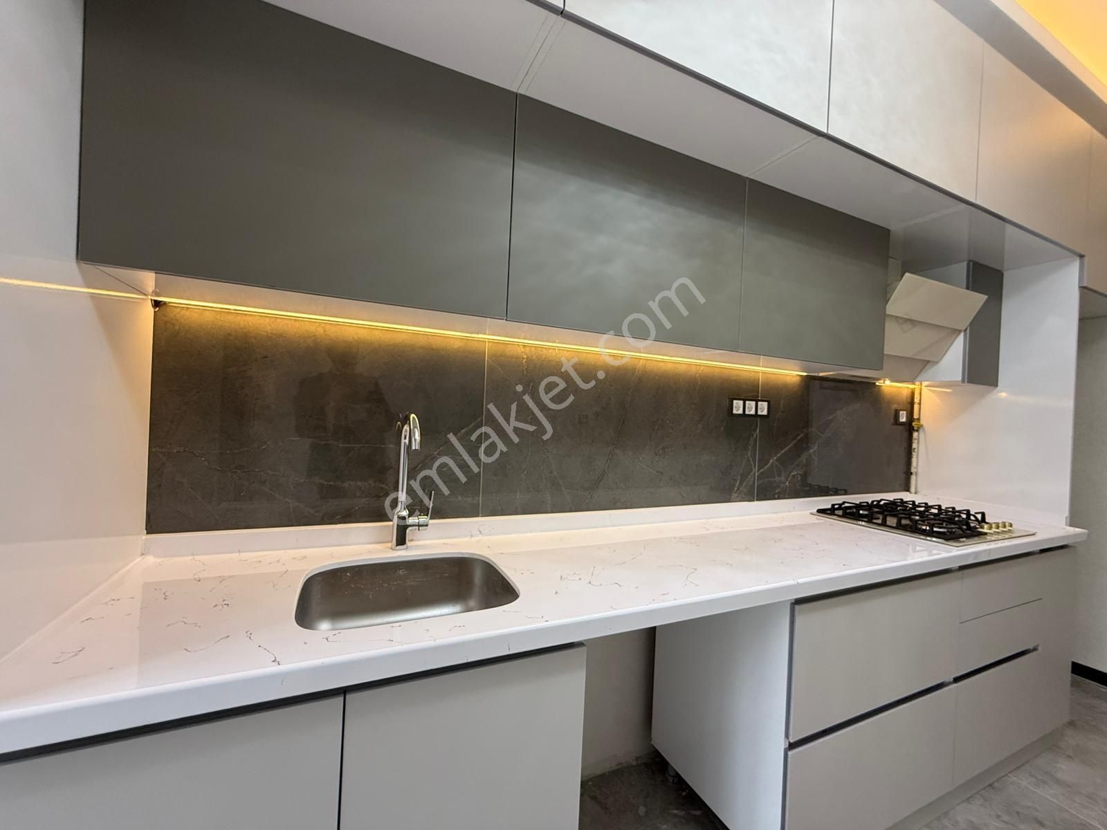 Keçiören Etlikte Katta Full Yapılı Daire - Görsel 3