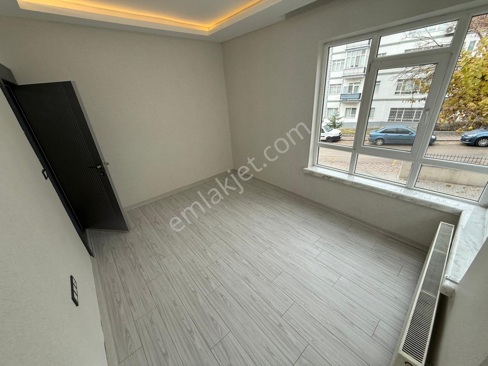 Keçiören Etlikte Katta Full Yapılı Daire - Görsel 17