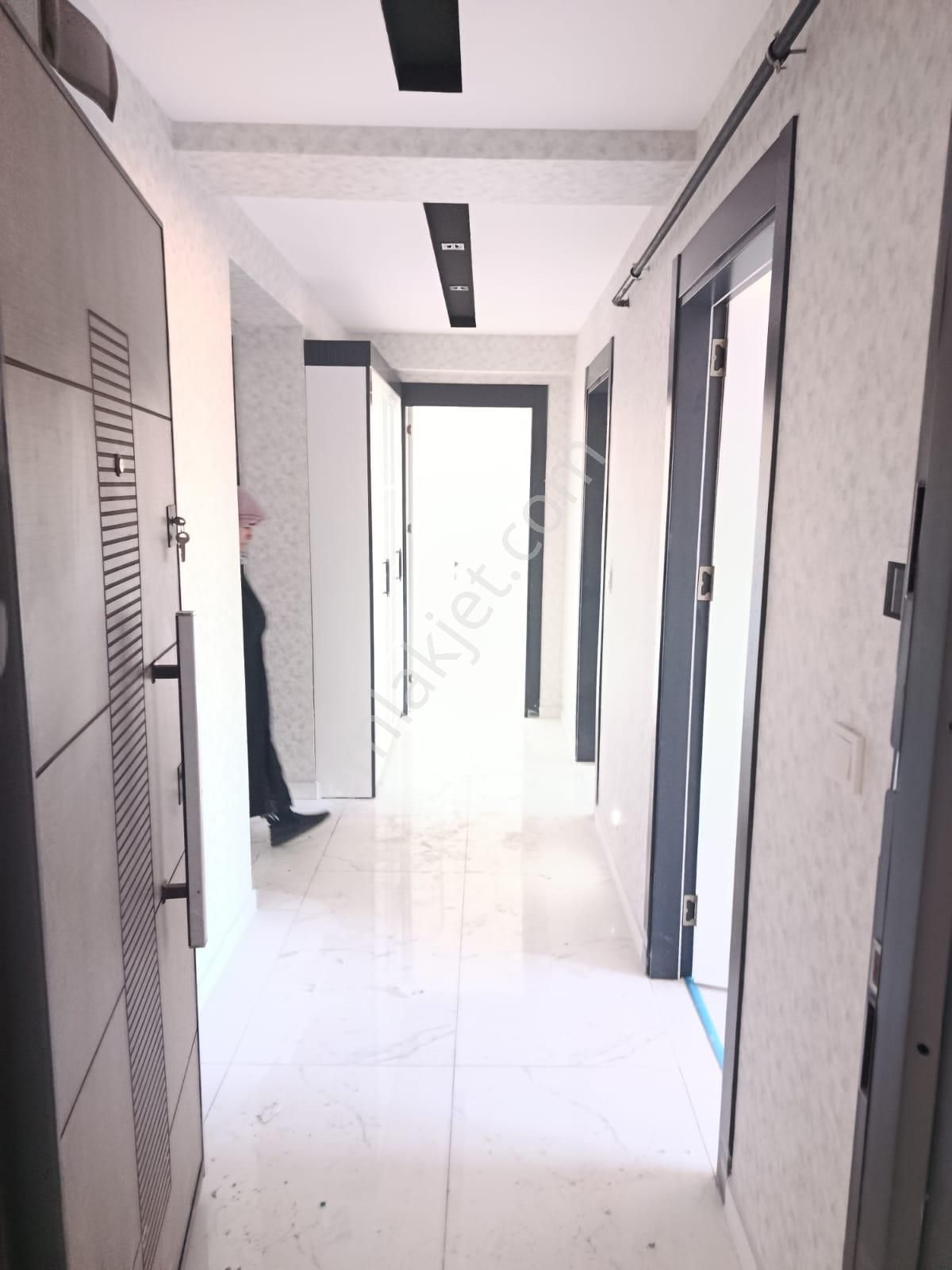 Afyon Tezcan Emlak Yenice Mah Sıfır 2+1 Ve 3+1 Daire - Görsel 22