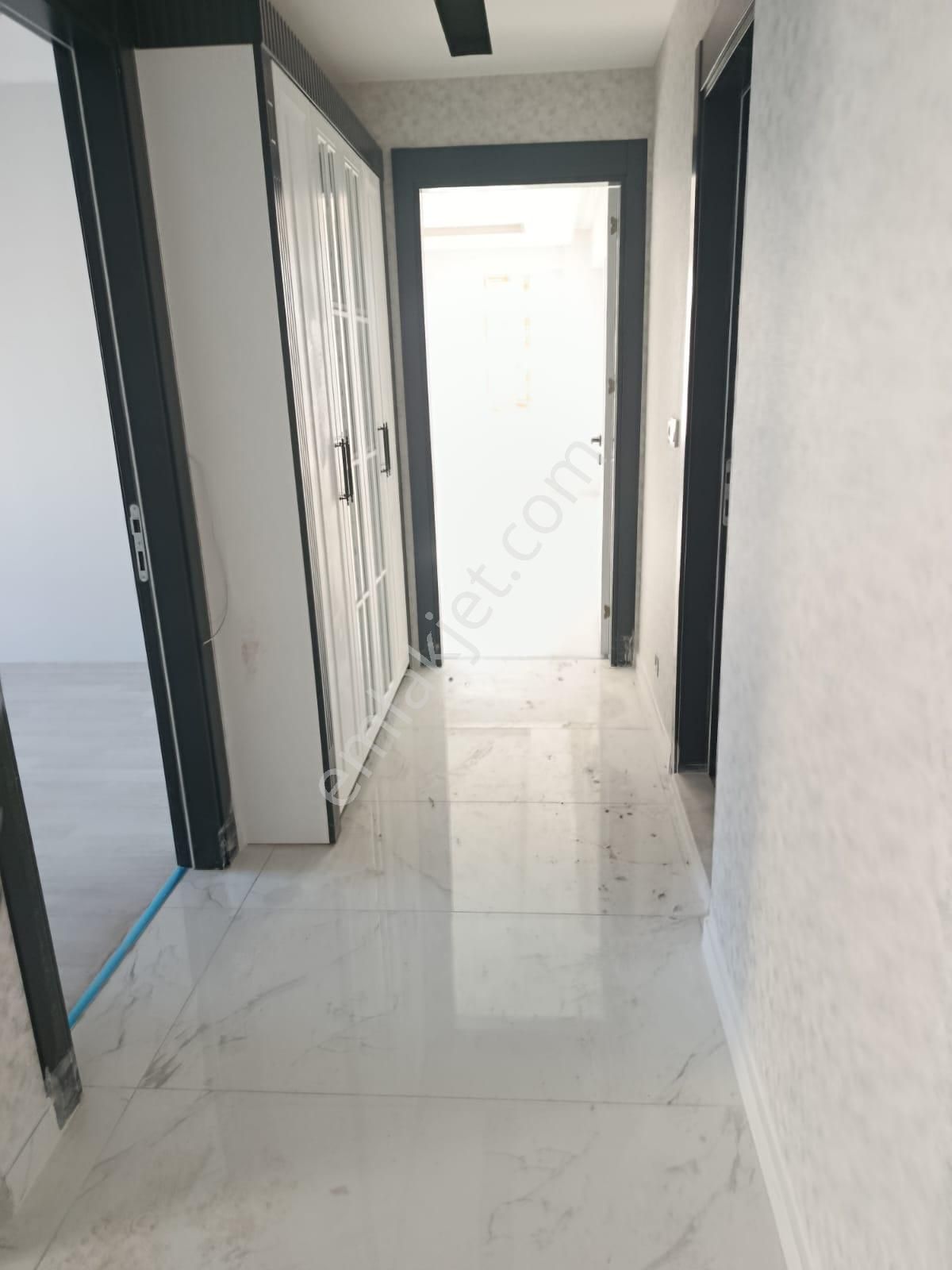 Afyon Tezcan Emlak Yenice Mah Sıfır 2+1 Ve 3+1 Daire - Görsel 34