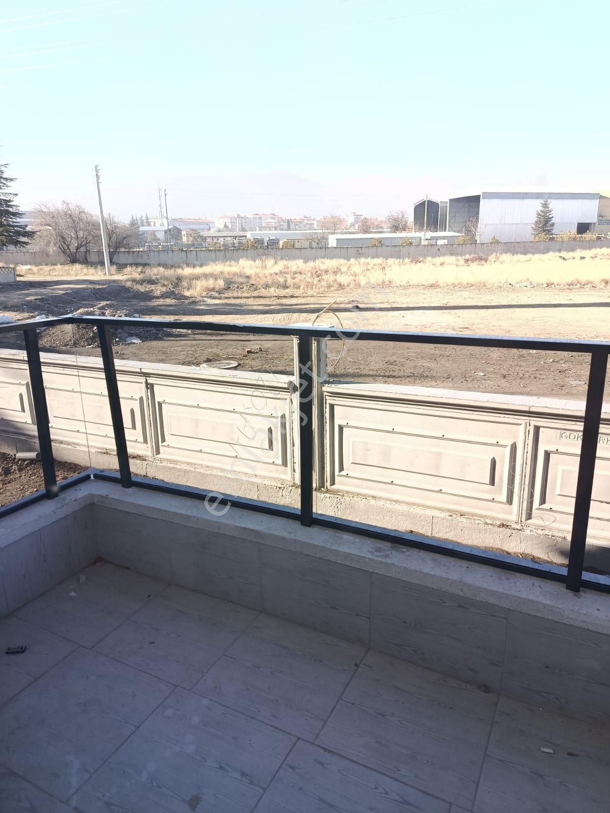 Afyon Tezcan Emlak Yenice Mah Sıfır 2+1 Ve 3+1 Daire - Görsel 18