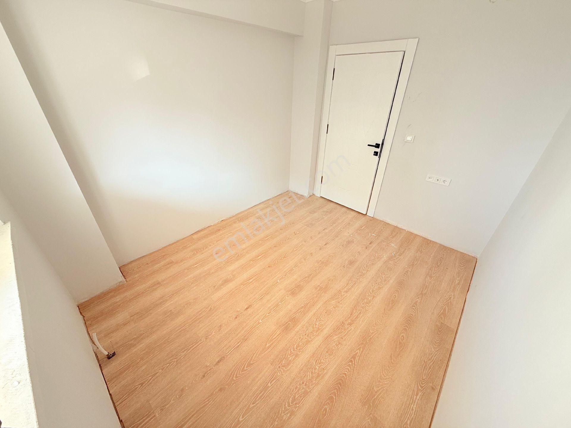 2+1 Sıfır Kat Konumunda Altta Daire Var - Görsel 32