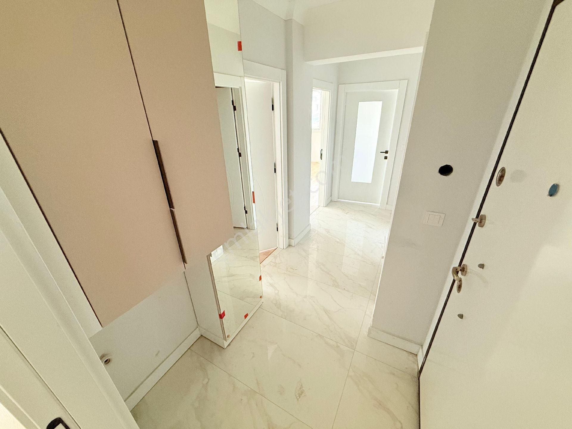 2+1 Sıfır Kat Konumunda Altta Daire Var - Görsel 23