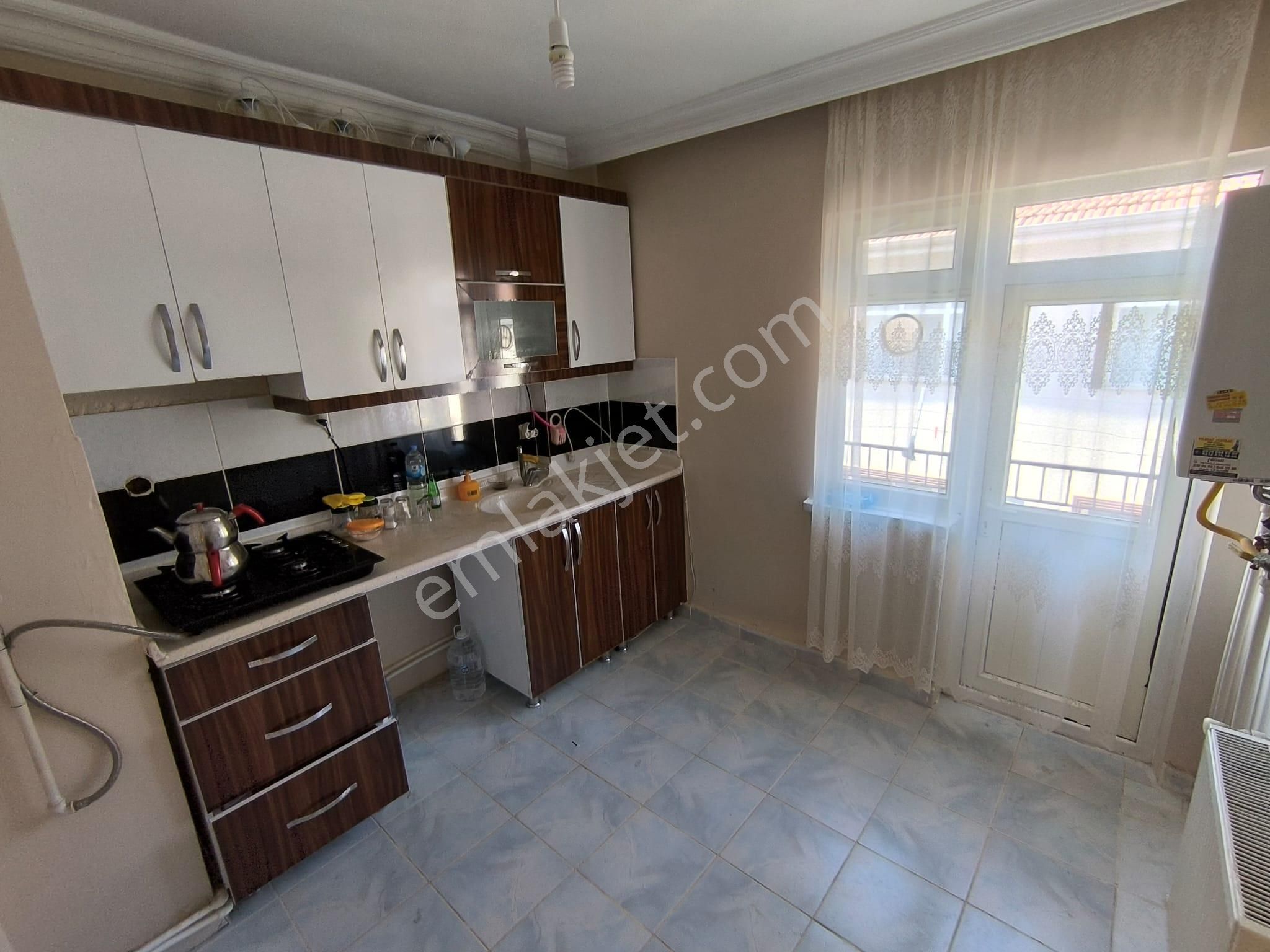 Örnek Emlak'tan M.ç.mahallesi Yapılı 3+1 Kiralık Daire - Görsel 4