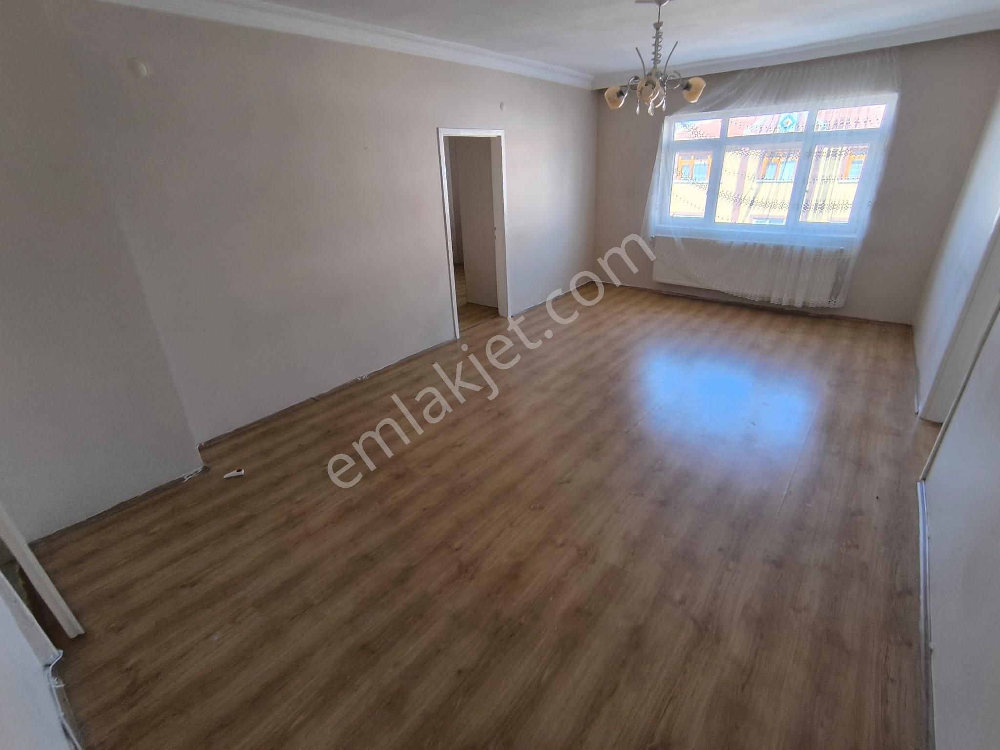 Örnek Emlak'tan M.ç.mahallesi Yapılı 3+1 Kiralık Daire - Görsel 7