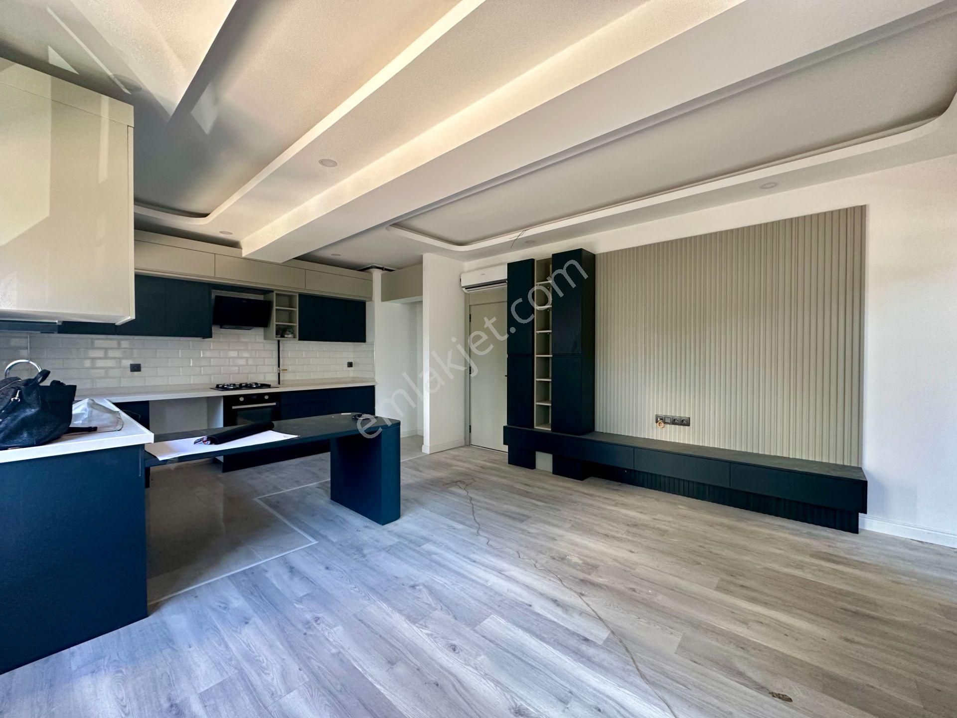 Bahçelievlerde Kapalı Otoparklı Denize Yürüme Mesafesinde 2+1 Sıfır Daire - Görsel 6