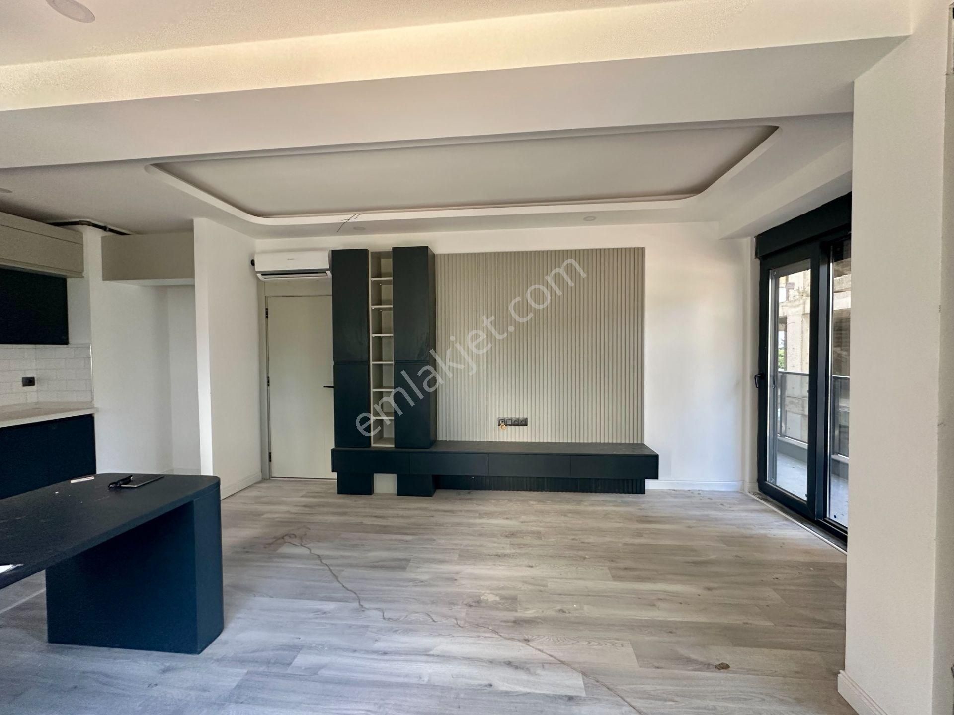 Bahçelievlerde Kapalı Otoparklı Denize Yürüme Mesafesinde 2+1 Sıfır Daire - Görsel 2