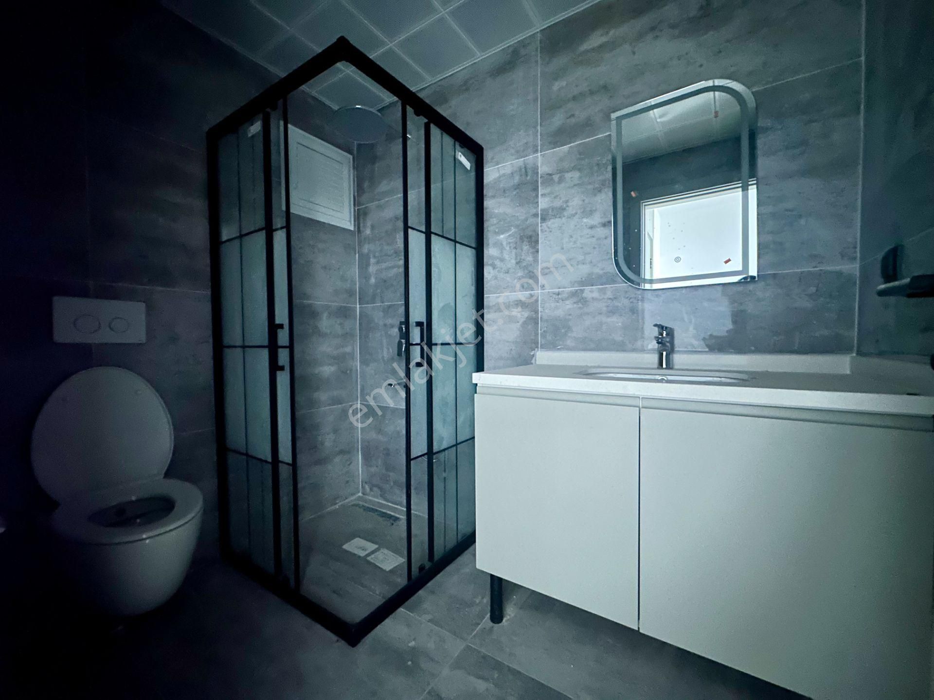 Bahçelievlerde Kapalı Otoparklı Denize Yürüme Mesafesinde 2+1 Sıfır Daire - Görsel 16