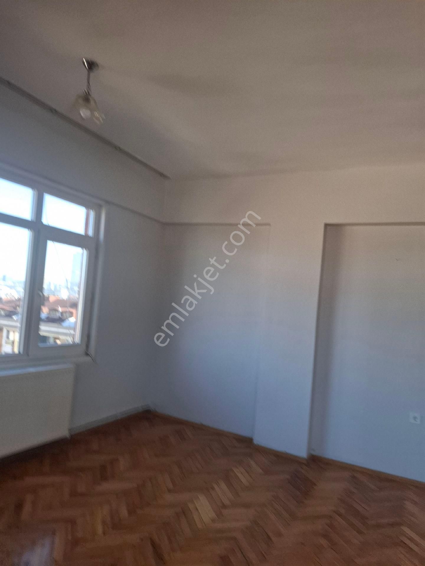 Ferah Mahallesinde 140 M² 3+1geniş - Görsel 2