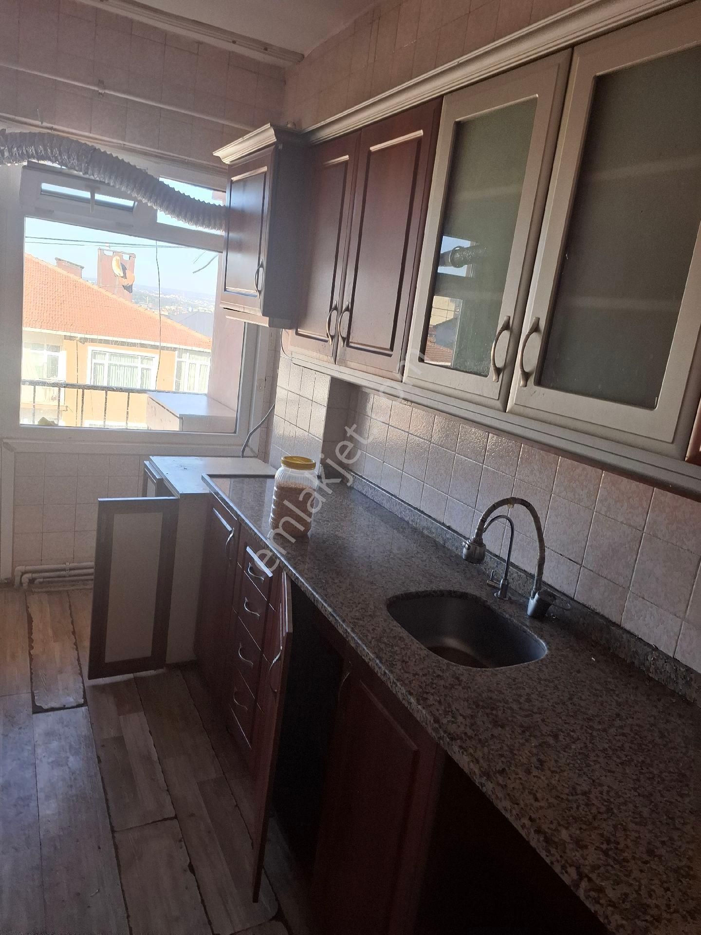Ferah Mahallesinde 140 M² 3+1geniş - Görsel 9