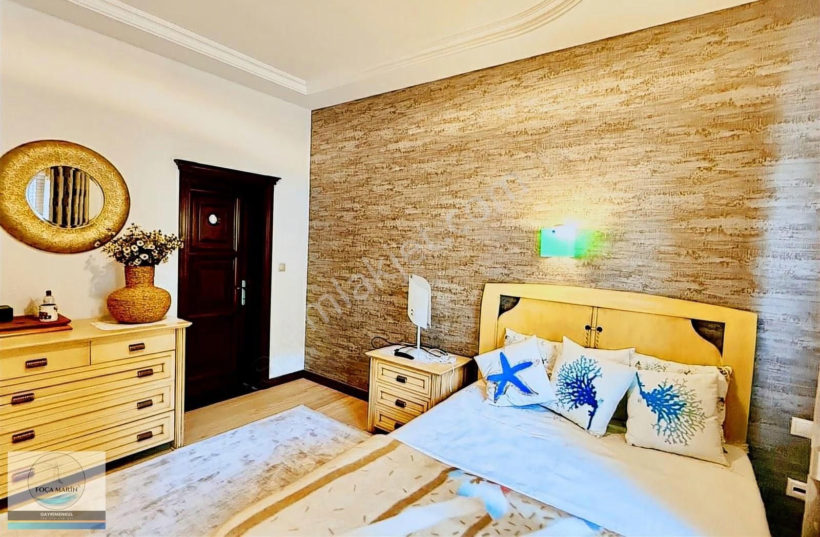 Çeşme Swissotel Yanı Şantiye Evleri Havuzlu Köşe Taş Villa - Görsel 25