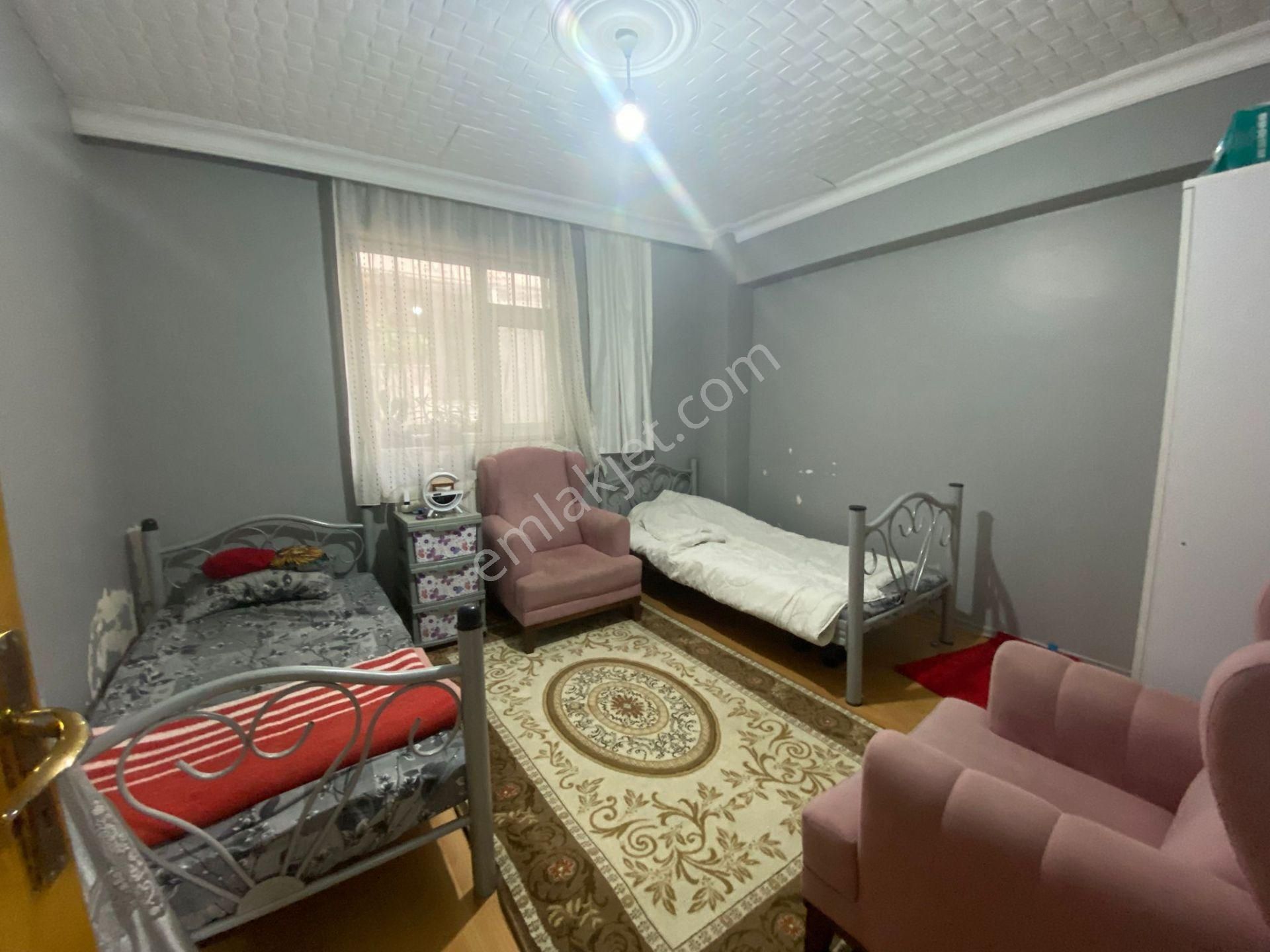 Serkan Gayrimenkulden Bahçelievler Bilal Habeşi Cami Yakını 2005 Yapımlı 3+1 Bahçe Katı - Görsel 8