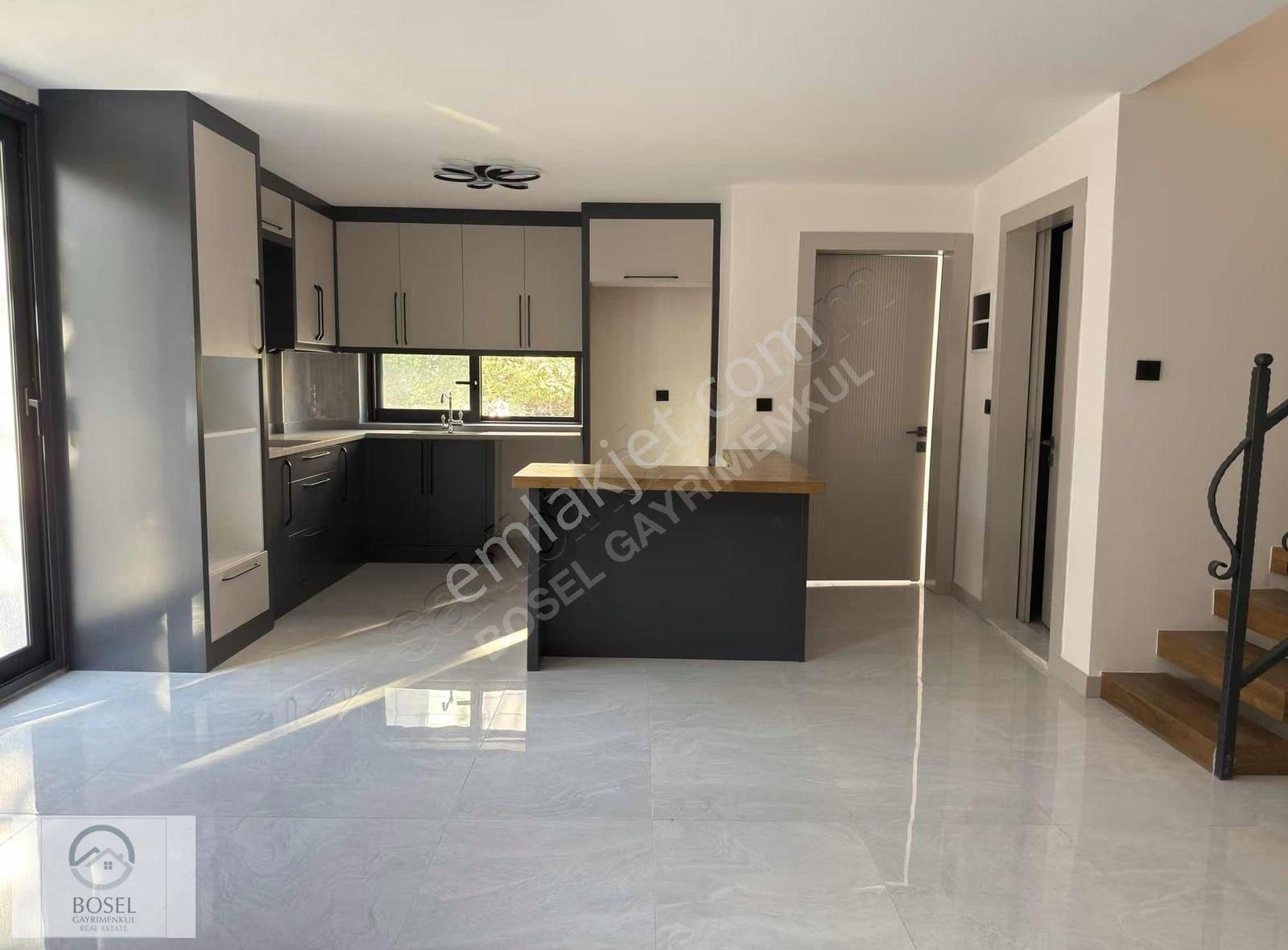 Bodrum Marinaya 5 Dk Merkezde 100 M² Bahçeli Satılık Sıfır 3+1 - Görsel 13