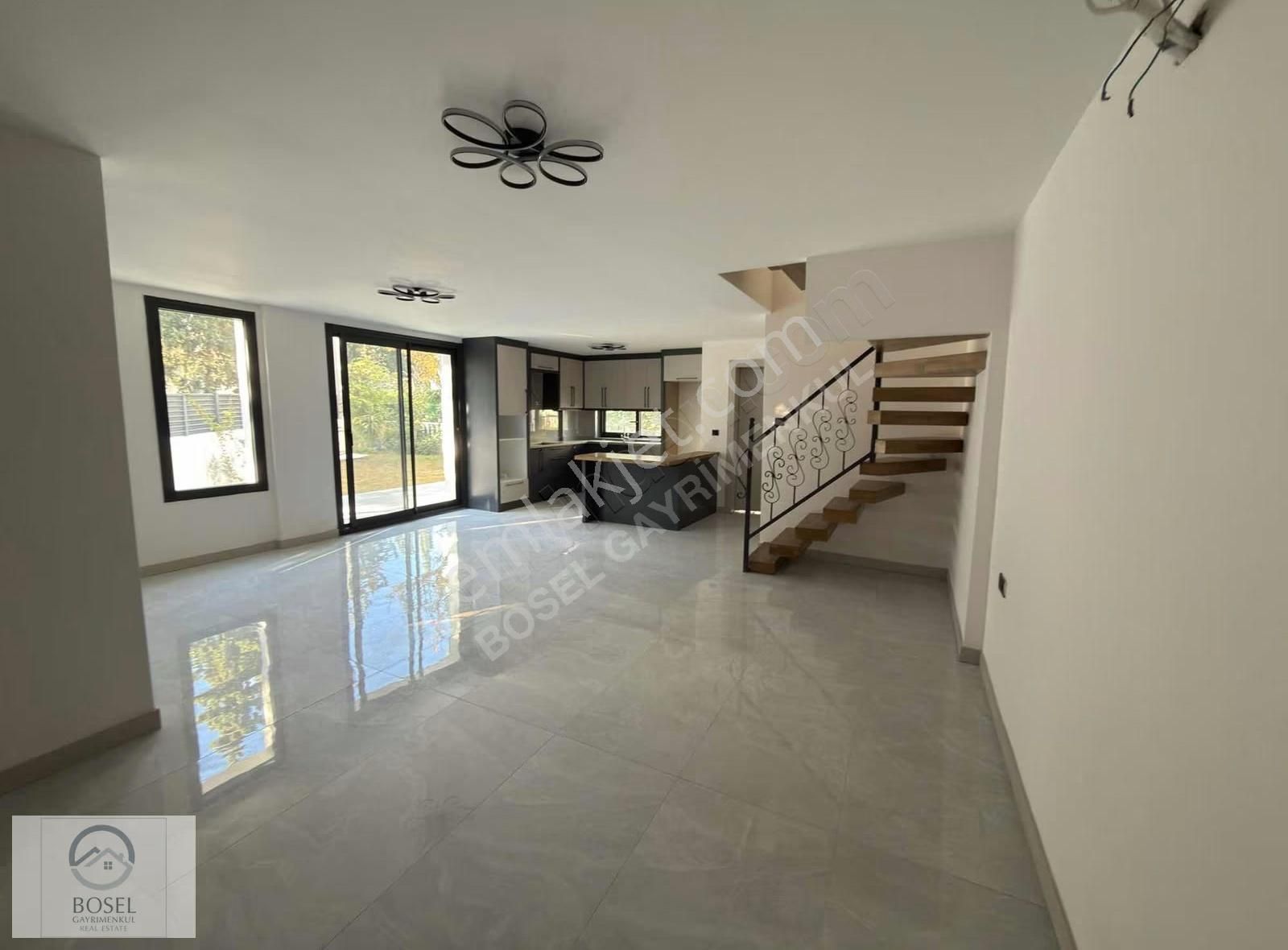 Bodrum Marinaya 5 Dk Merkezde 100 M² Bahçeli Satılık Sıfır 3+1 - Görsel 14