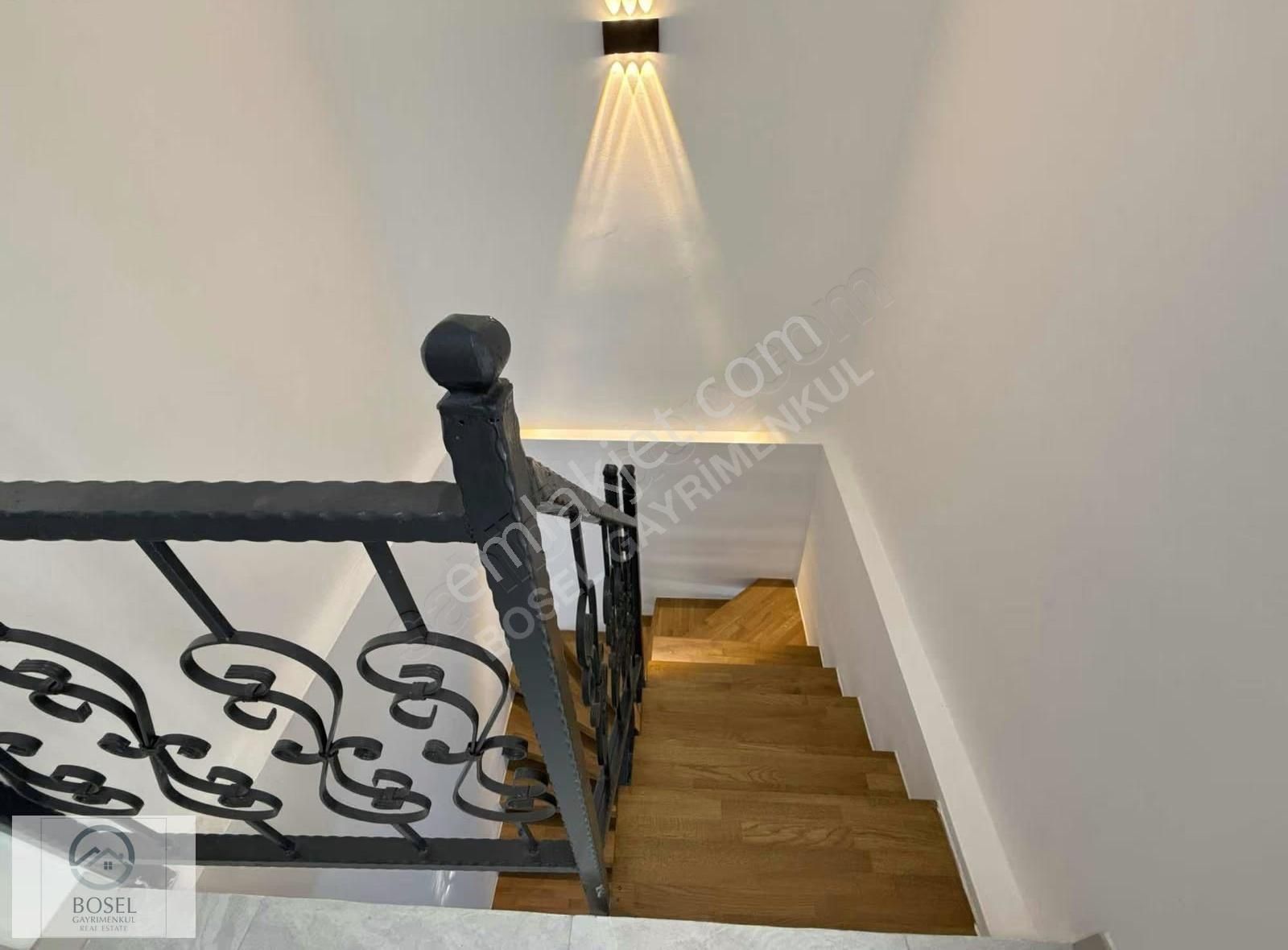 Bodrum Marinaya 5 Dk Merkezde 100 M² Bahçeli Satılık Sıfır 3+1 - Görsel 11