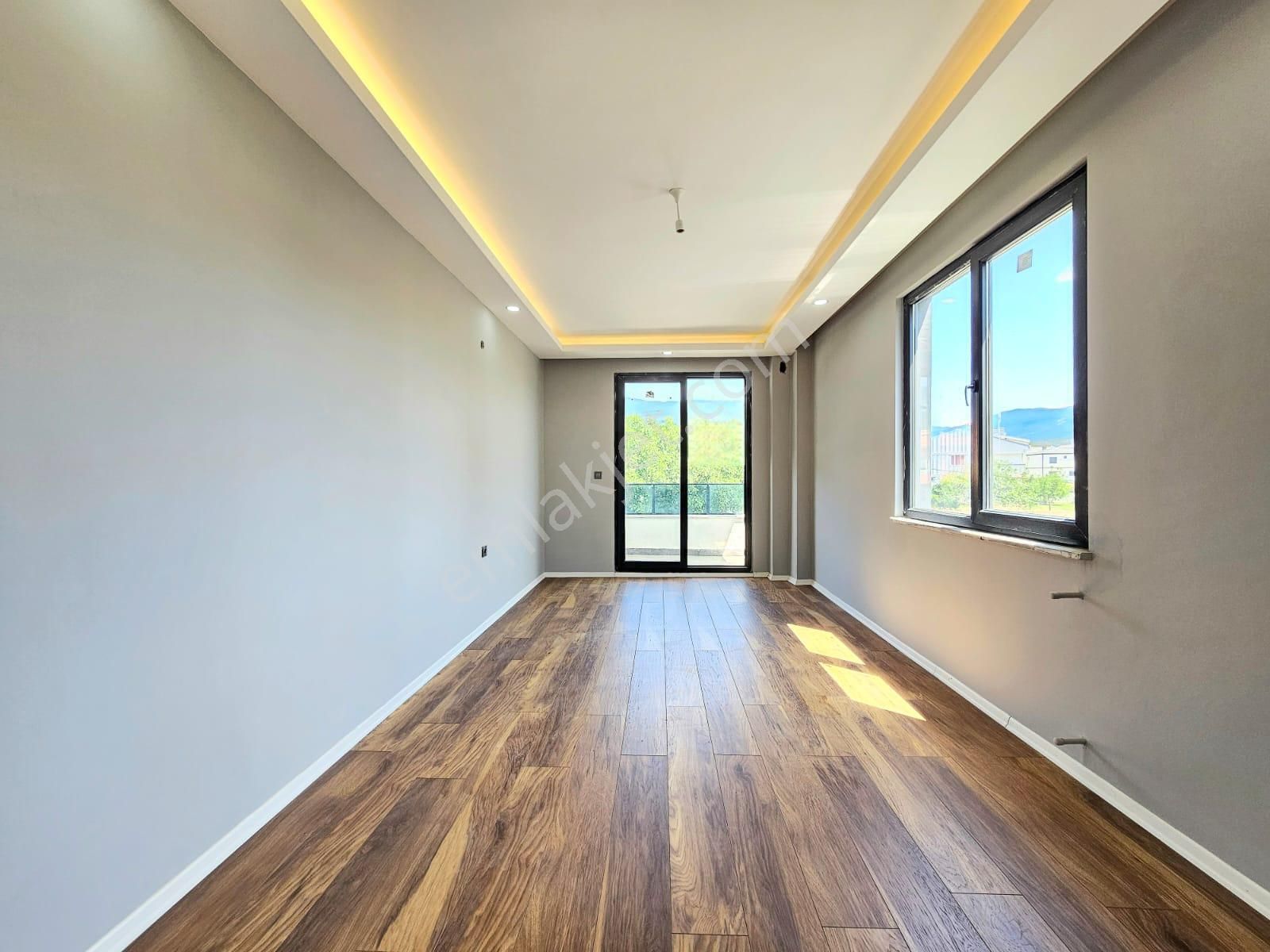 ▶ ▶ Akçay Körfez'den ''geniş Bahçeli 5+1 Villa İle Yazın Keyfini Çıkarın!'' - Görsel 20