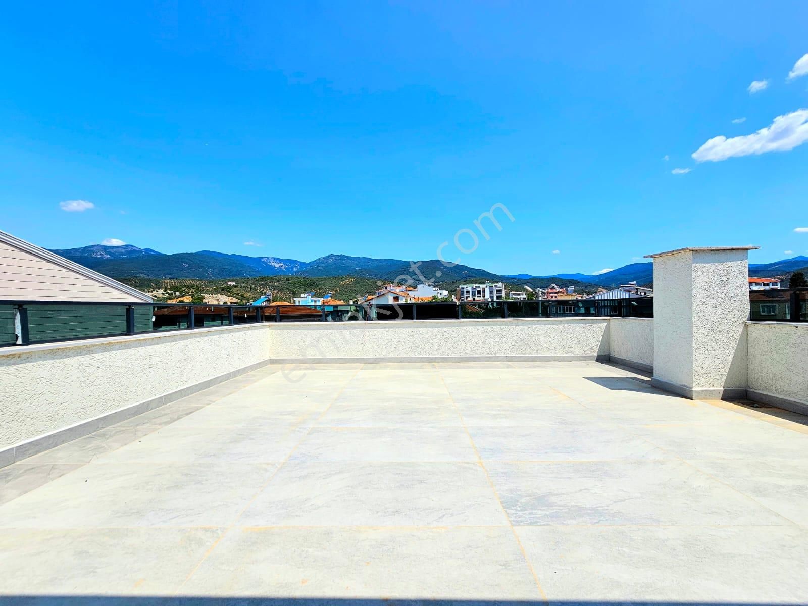 ▶ ▶ Akçay Körfez'den ''geniş Bahçeli 5+1 Villa İle Yazın Keyfini Çıkarın!'' - Görsel 26