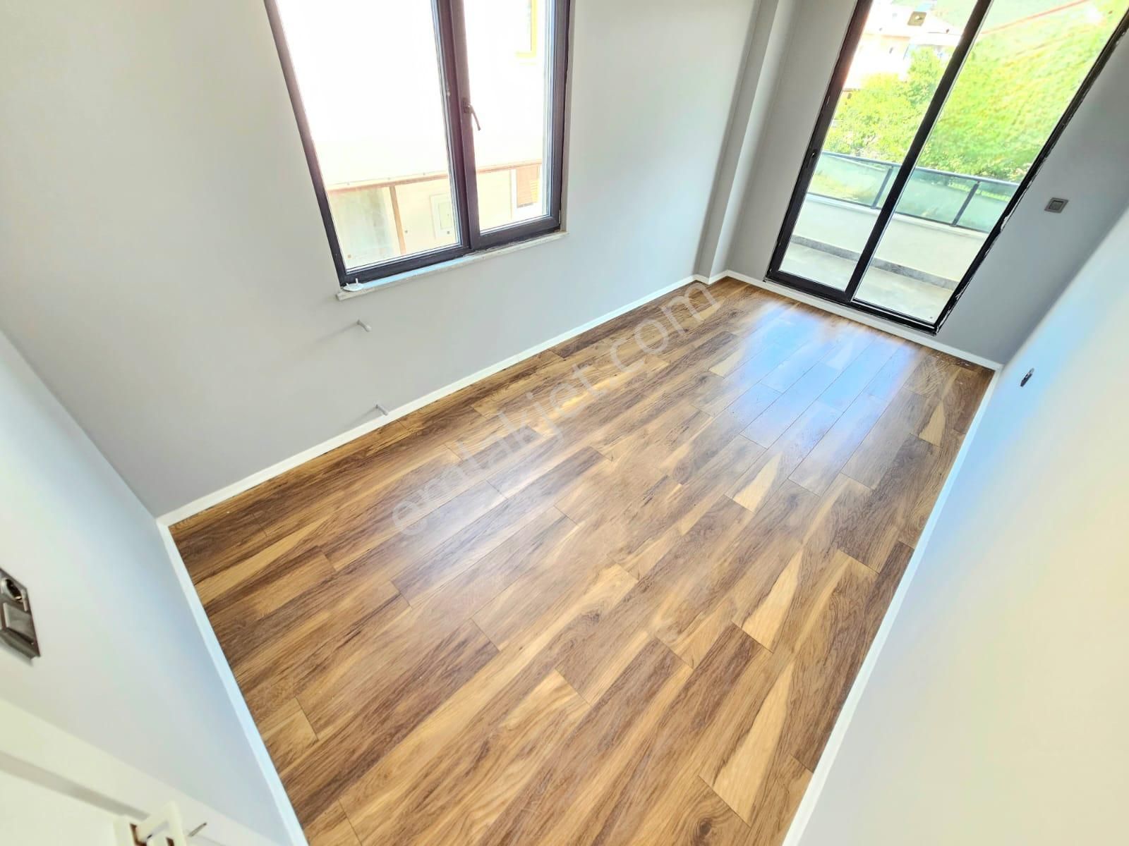 ▶ ▶ Akçay Körfez'den ''geniş Bahçeli 5+1 Villa İle Yazın Keyfini Çıkarın!'' - Görsel 17