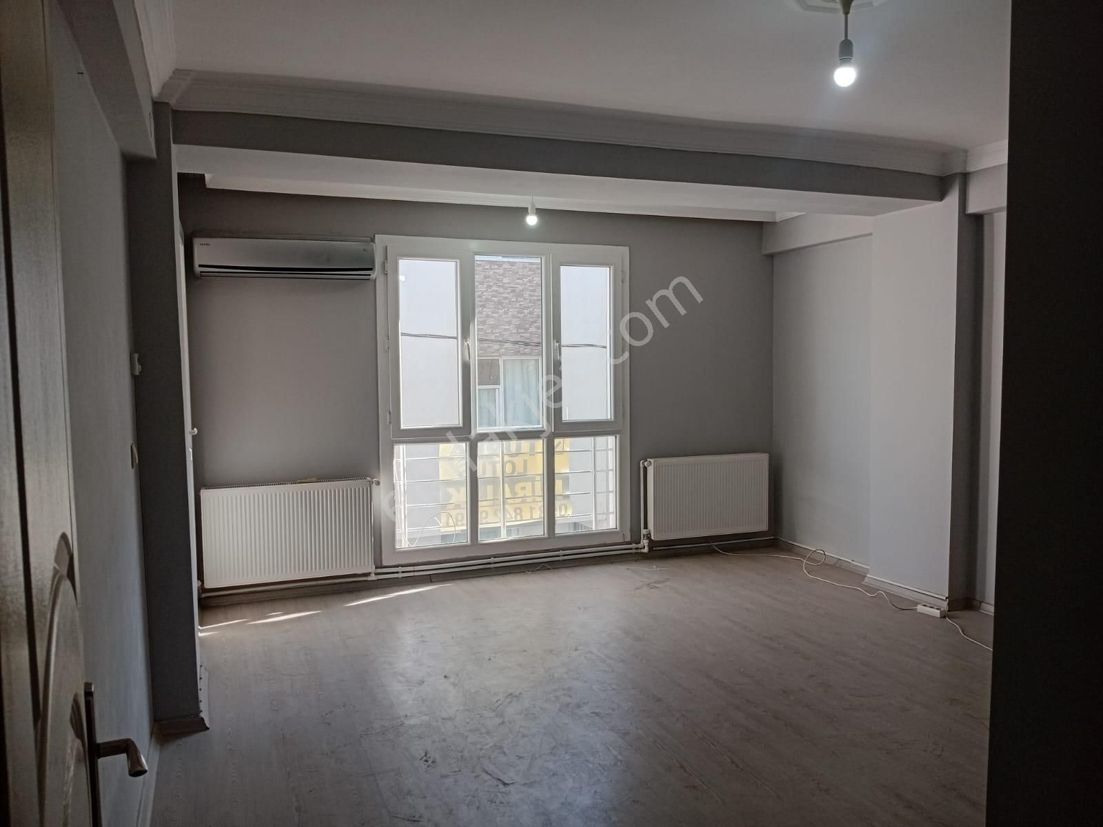 Ayrancılar Pazar Yeri Yakını Kiralık 2+1 Daire