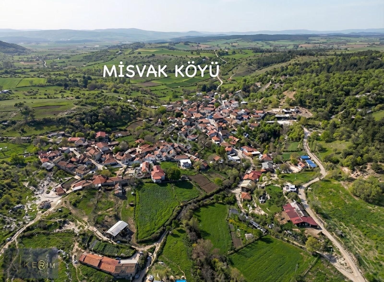 Kerim'den Fırsat Ayvacık Misvak Köyünde 4 Dönüm Yola Sıfır Tarla - Görsel 3