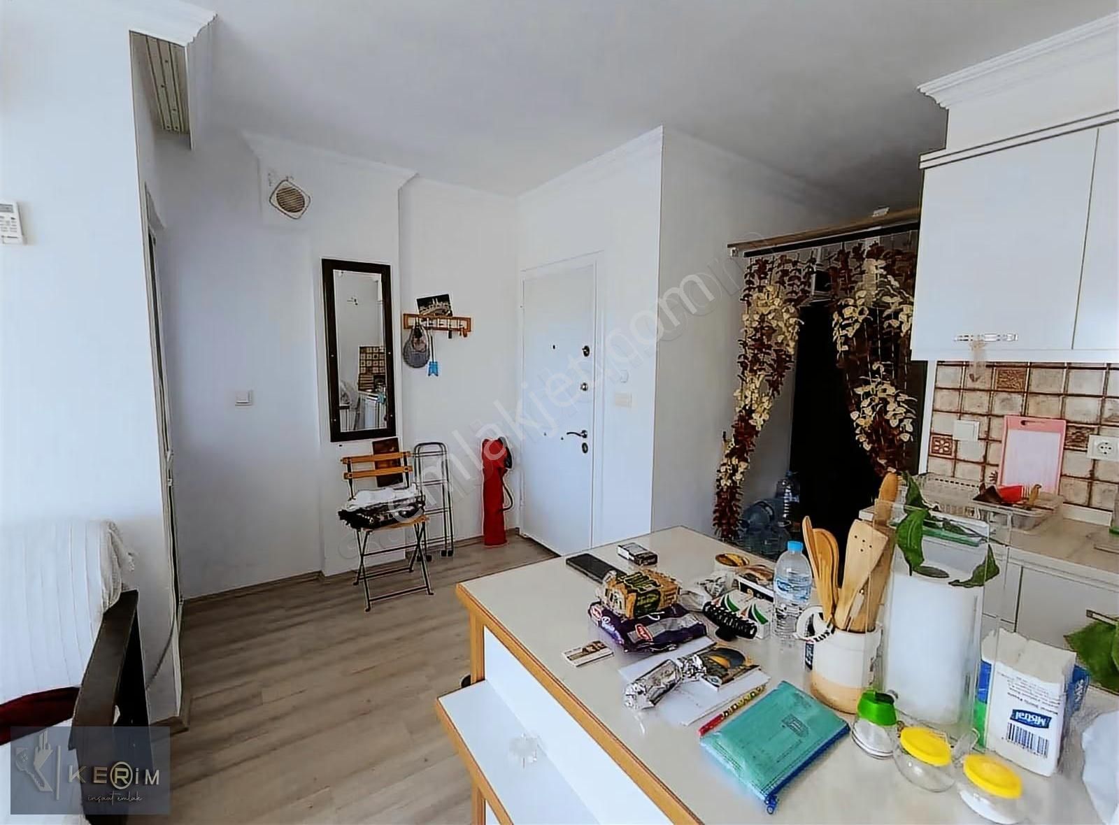 Kerim'den Satılık Küçükkuyu'da Denize 100mt 2+1 Eşyalı Daire - Görsel 24