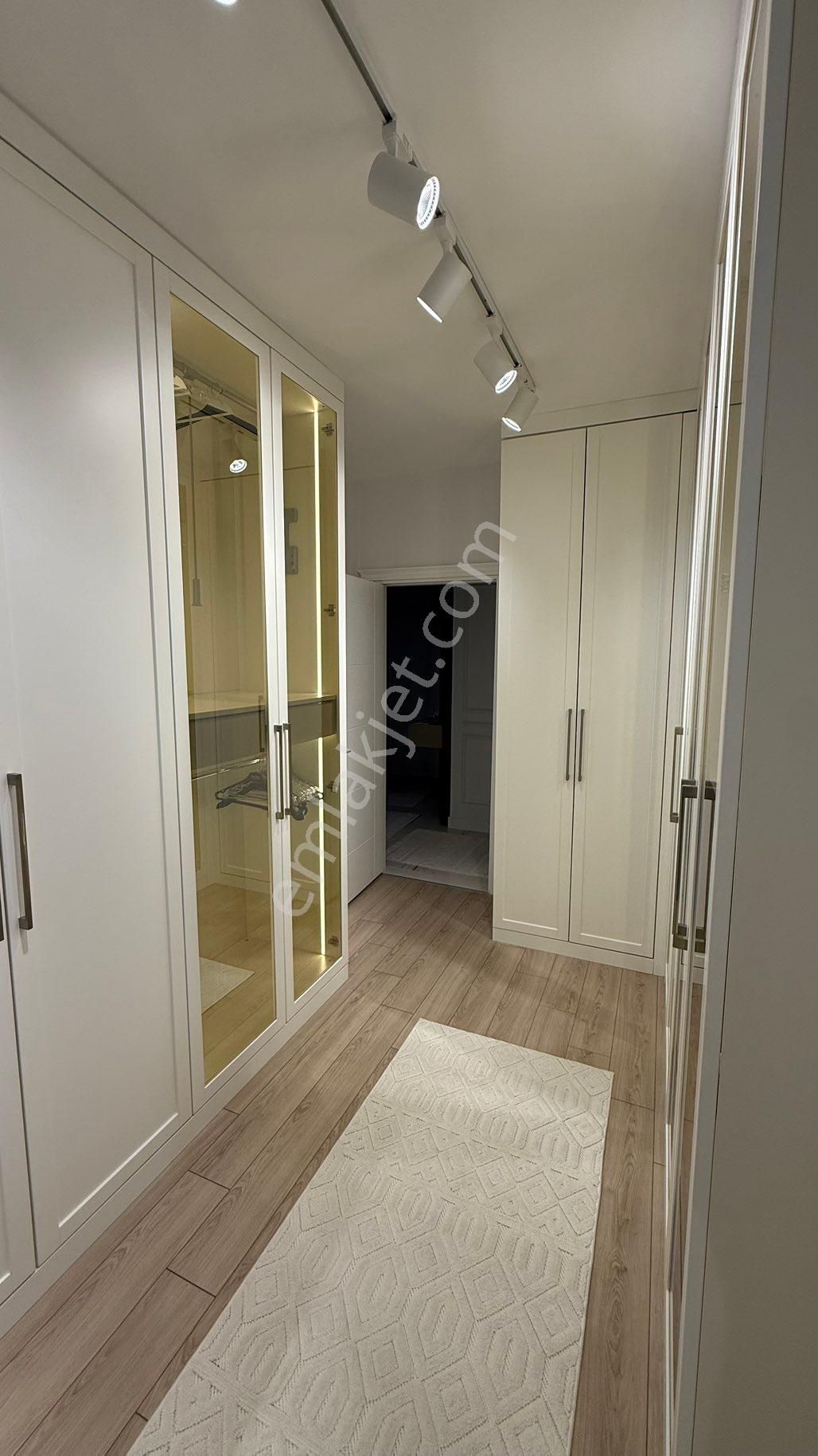 Pendik Panorama Sitesinde Özel Dizayn İle Tasarlanmış 3+1 Daire - Görsel 17