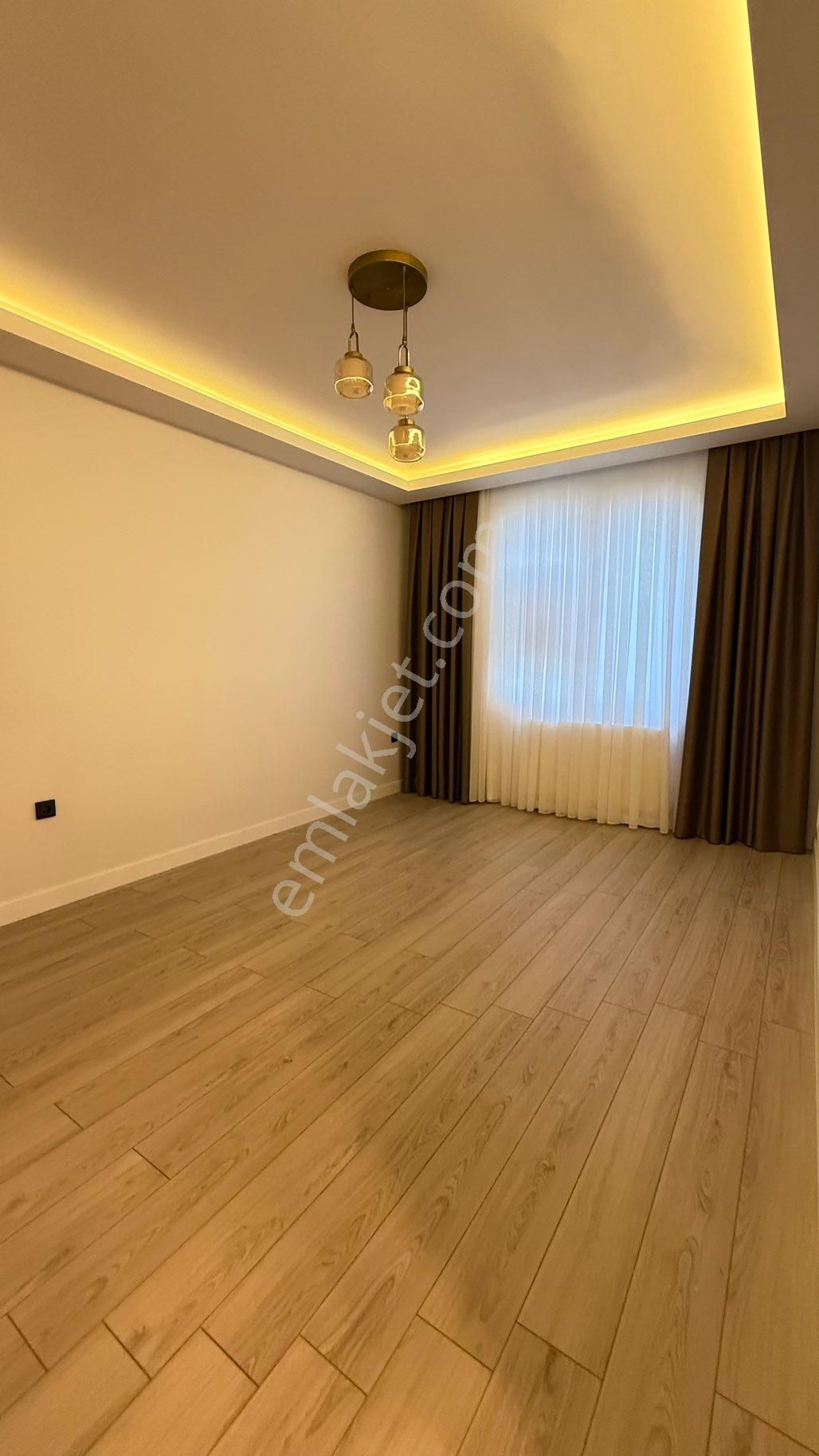 Pendik Panorama Sitesinde Özel Dizayn İle Tasarlanmış 3+1 Daire - Görsel 21