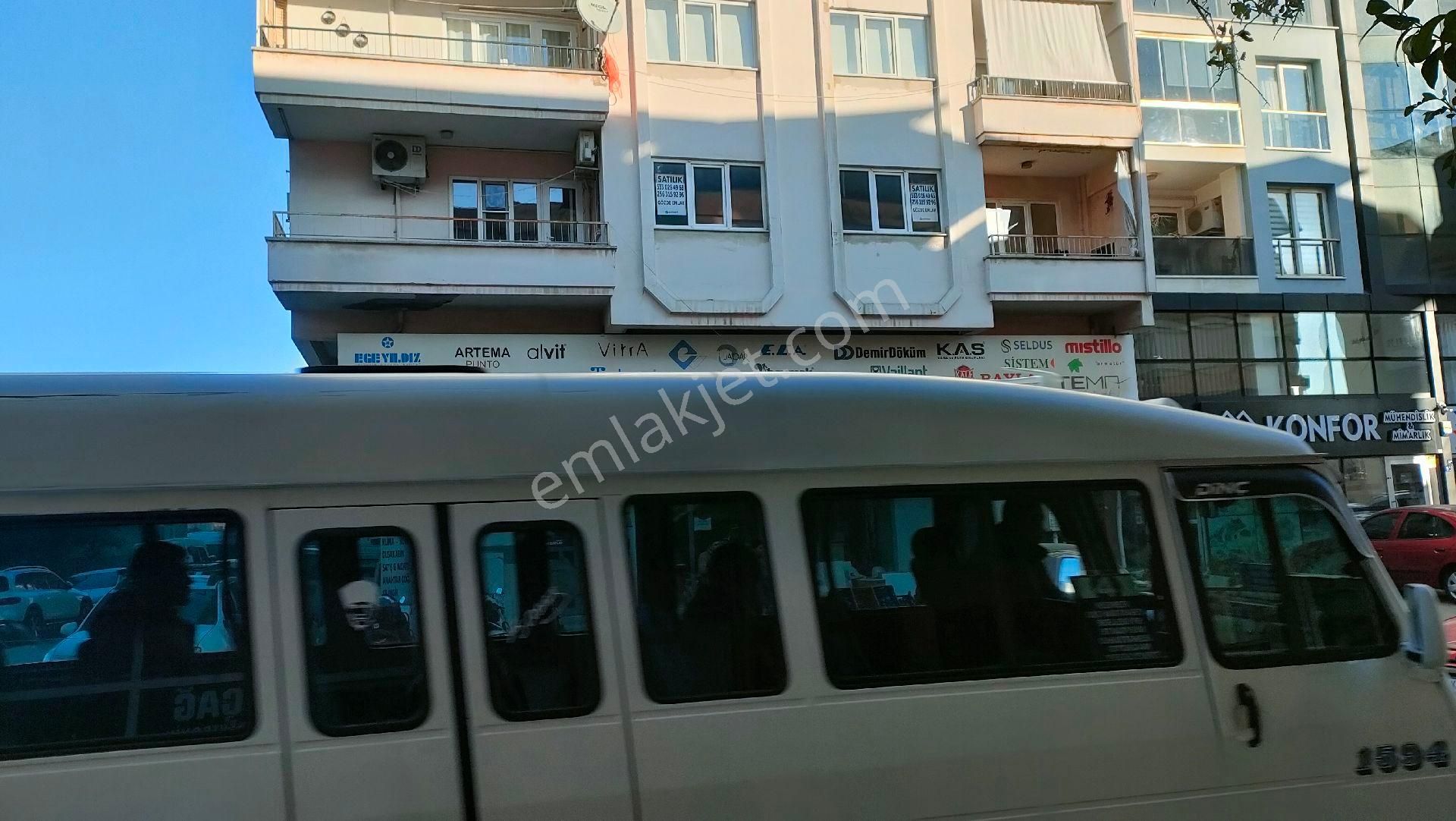 Atatürk Bulvarında Satlık Köşebaşı Daire.... - Görsel 25