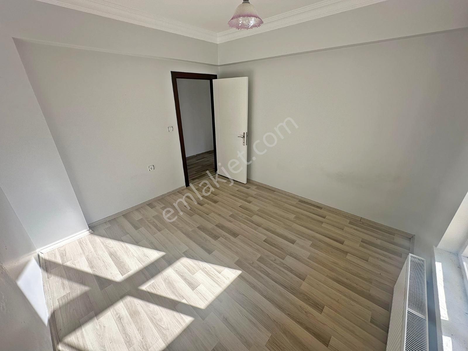 Fevzi Çakmak'da 3+1 Kat Konumun'da Yüksek Giriş Merkezi Konum'da Geniş Satılık Daire - Görsel 17