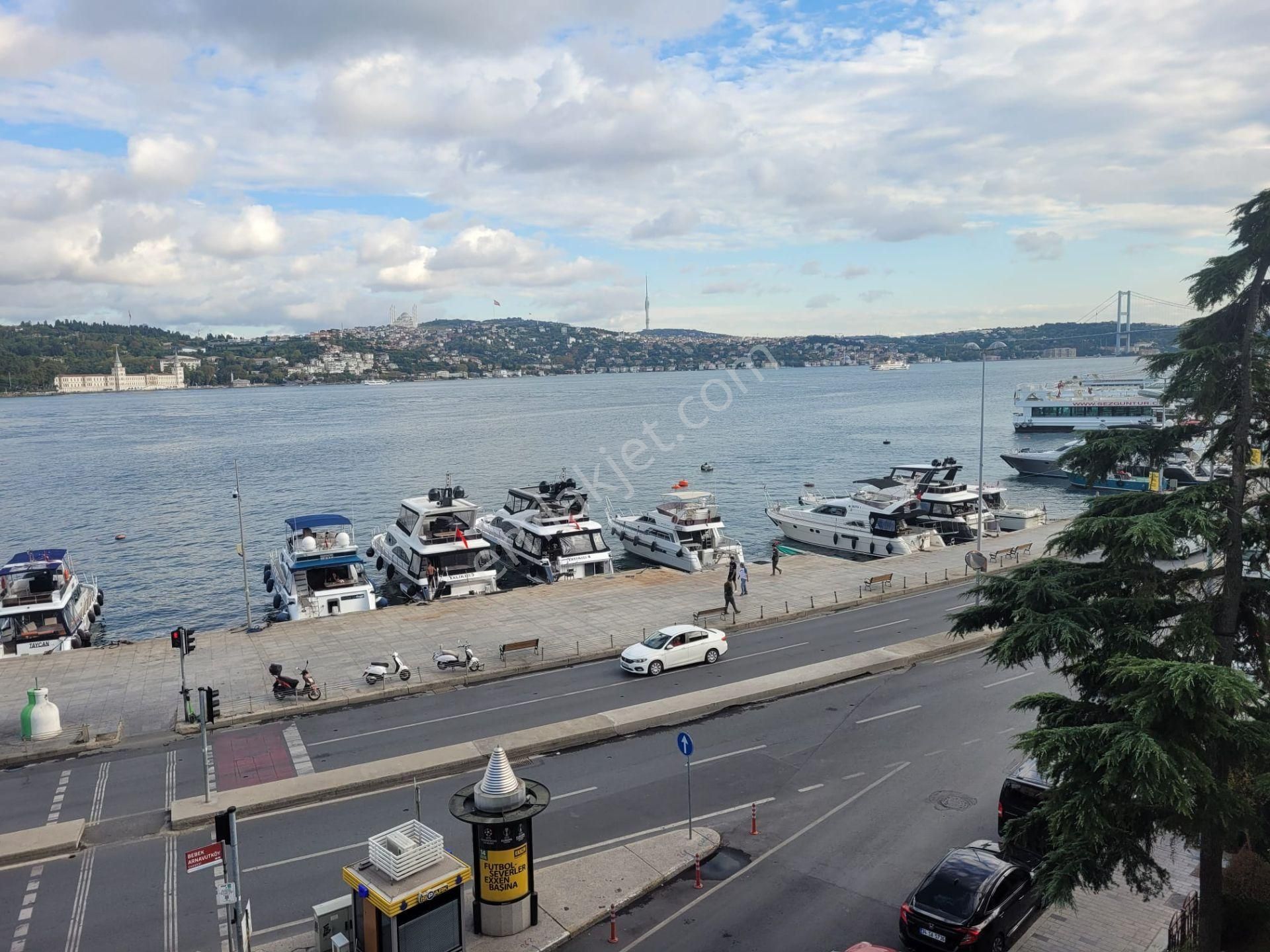 Arnavutköy ' De Satılık 3+1 Manzaralı Daire
