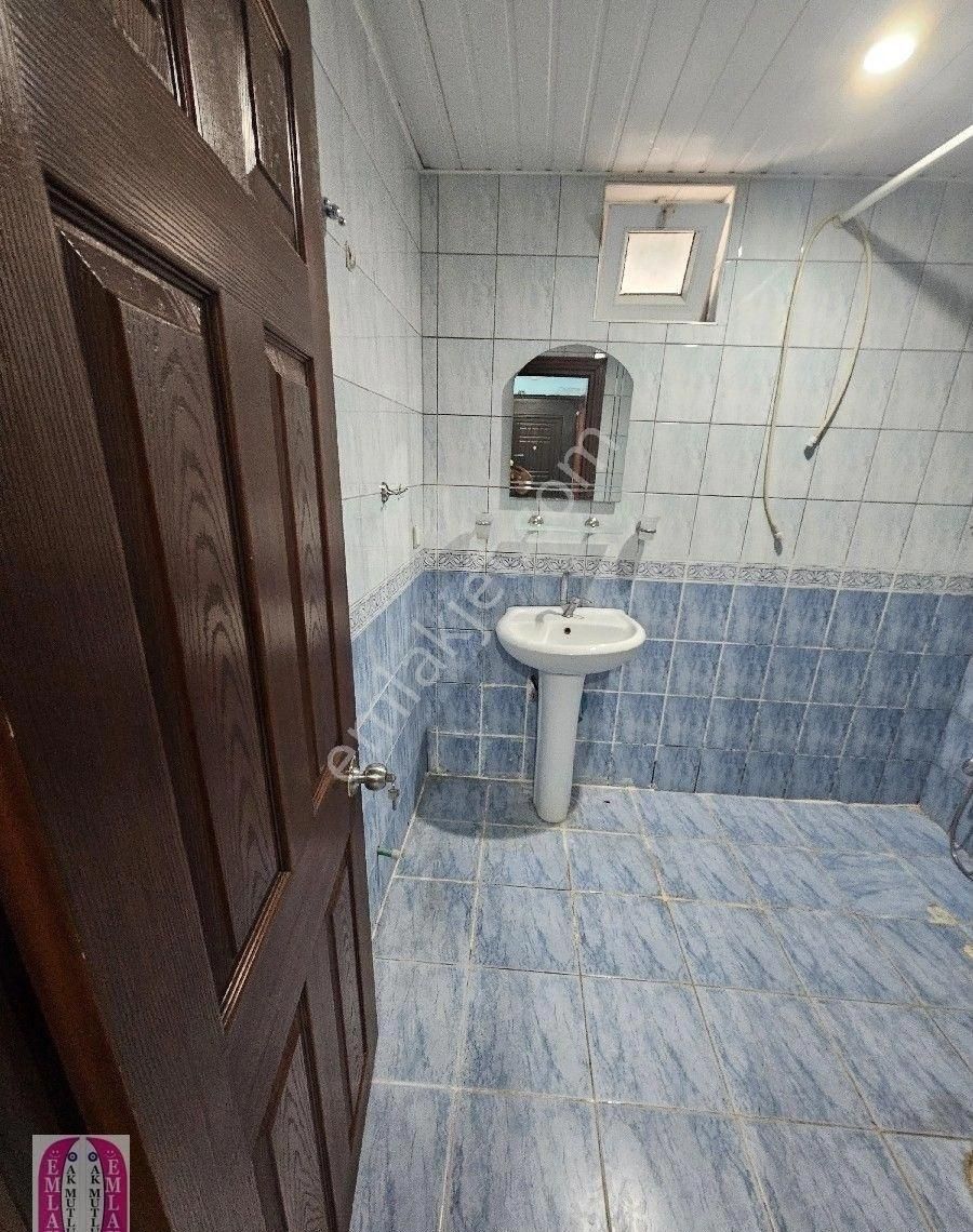 A K Mutludan Gülveren Asat Karşısı 2+1 Eşyasız 1.kat Daire - Görsel 12