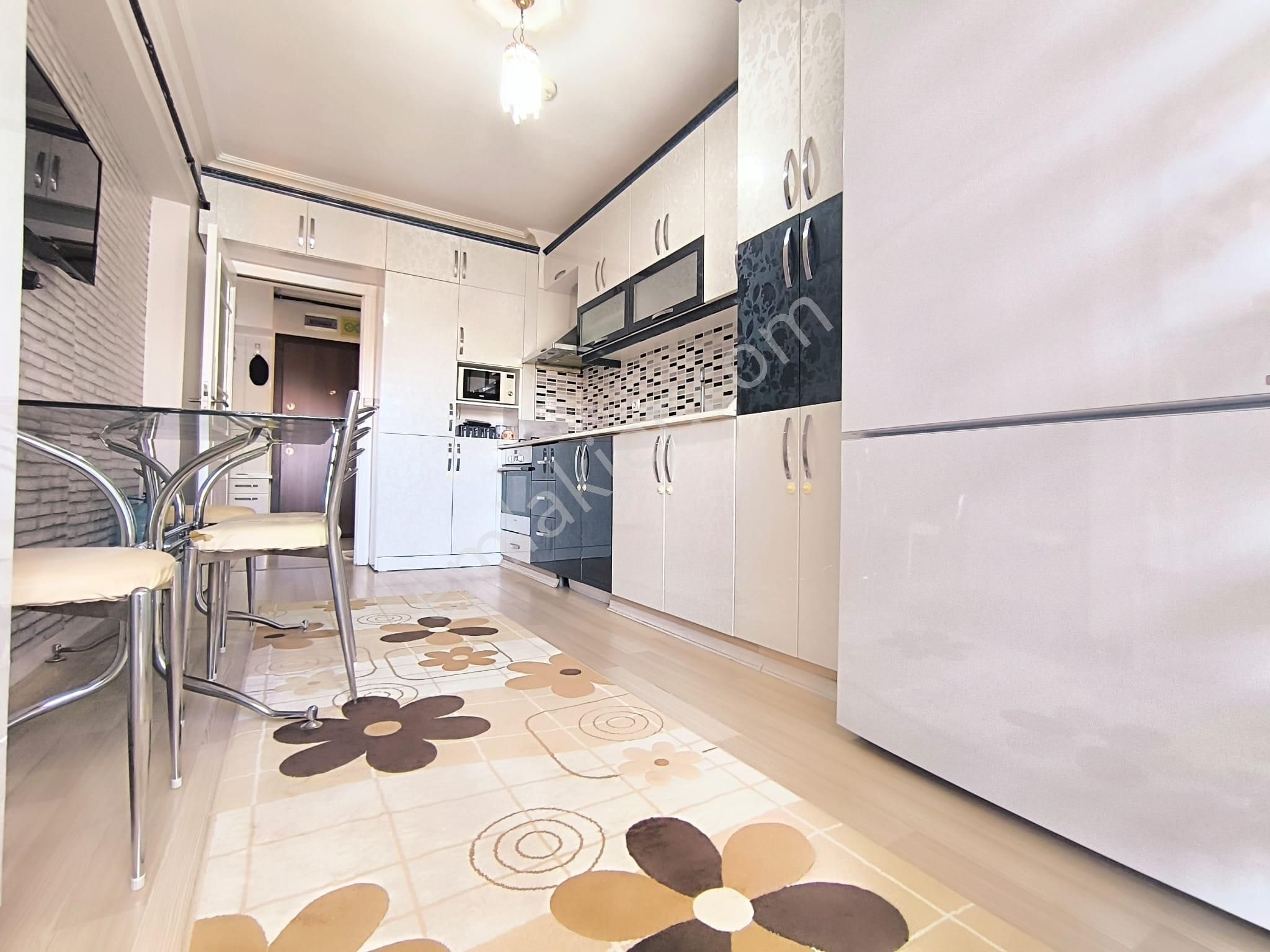 Sincan Yenikentte Satılık 3+1 Park Karşısı Çift Balkonlu Geniş Masrafsız Daire - Görsel 6