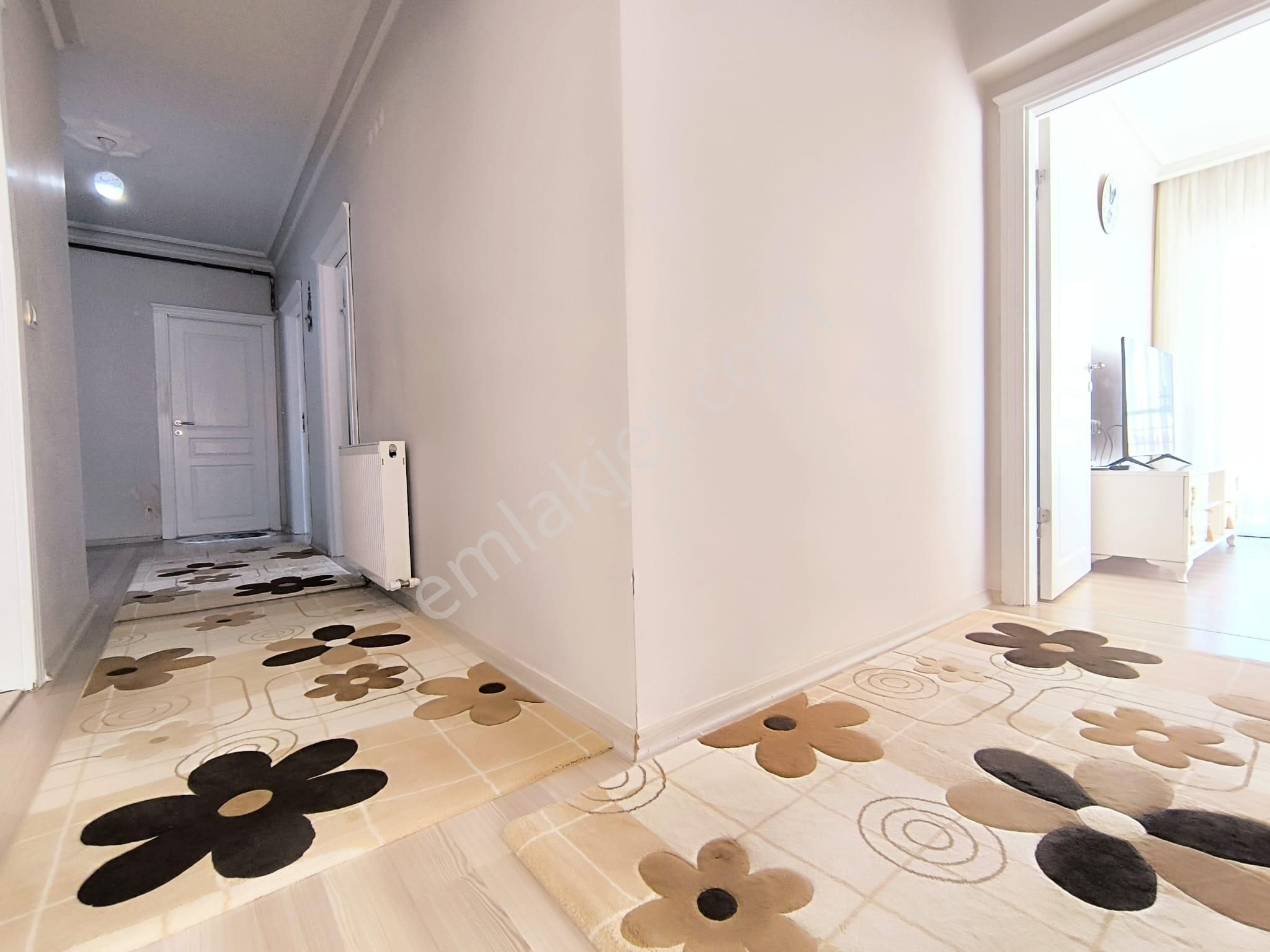 Sincan Yenikentte Satılık 3+1 Park Karşısı Çift Balkonlu Geniş Masrafsız Daire - Görsel 14