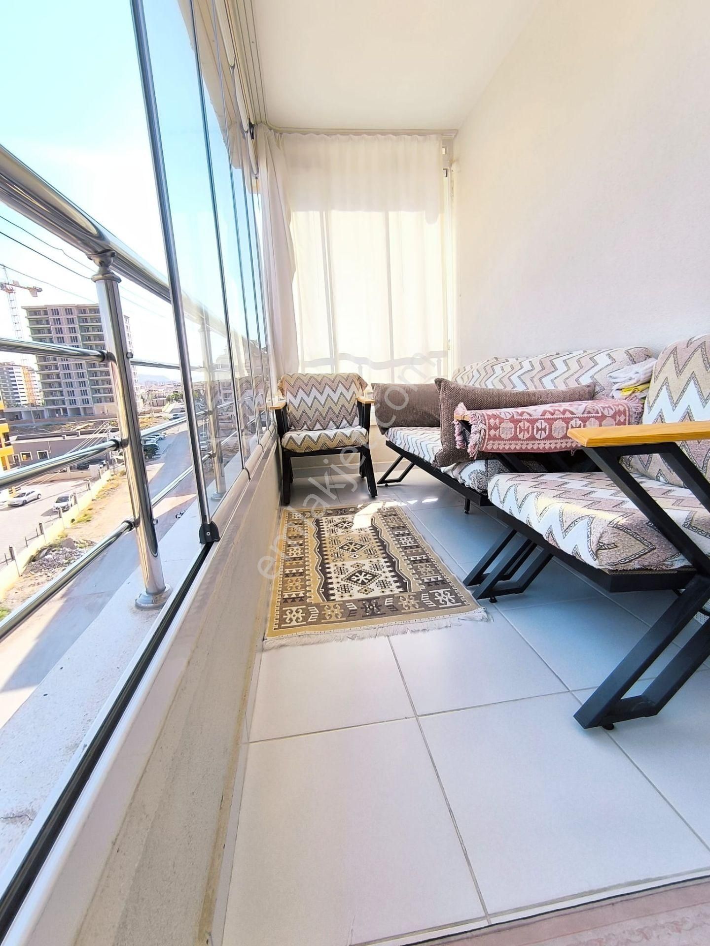 Sincan Yenikentte Satılık 3+1 Park Karşısı Çift Balkonlu Geniş Masrafsız Daire - Görsel 9