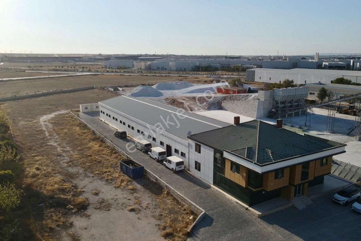 Aksaray Osb'de 10.000 M2 Arsa Ve 1550 M2 Kapalı Alanlı Satılık Fabrika Binası