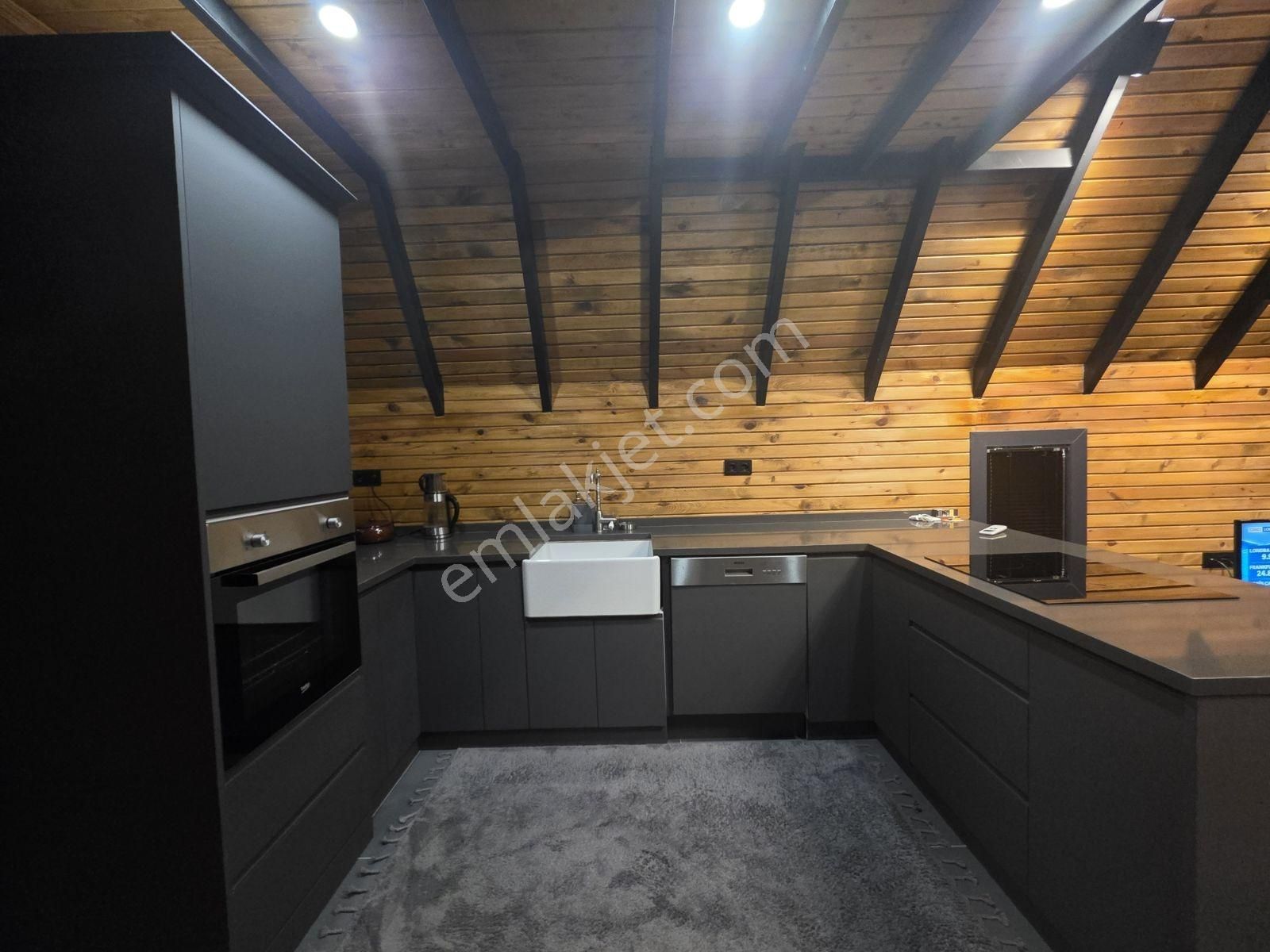 Son Fiyat - Göcek'te 235 M2 Arsada 115 M2 Eşyalı 2+1 Ahşap Ev - Görsel 21