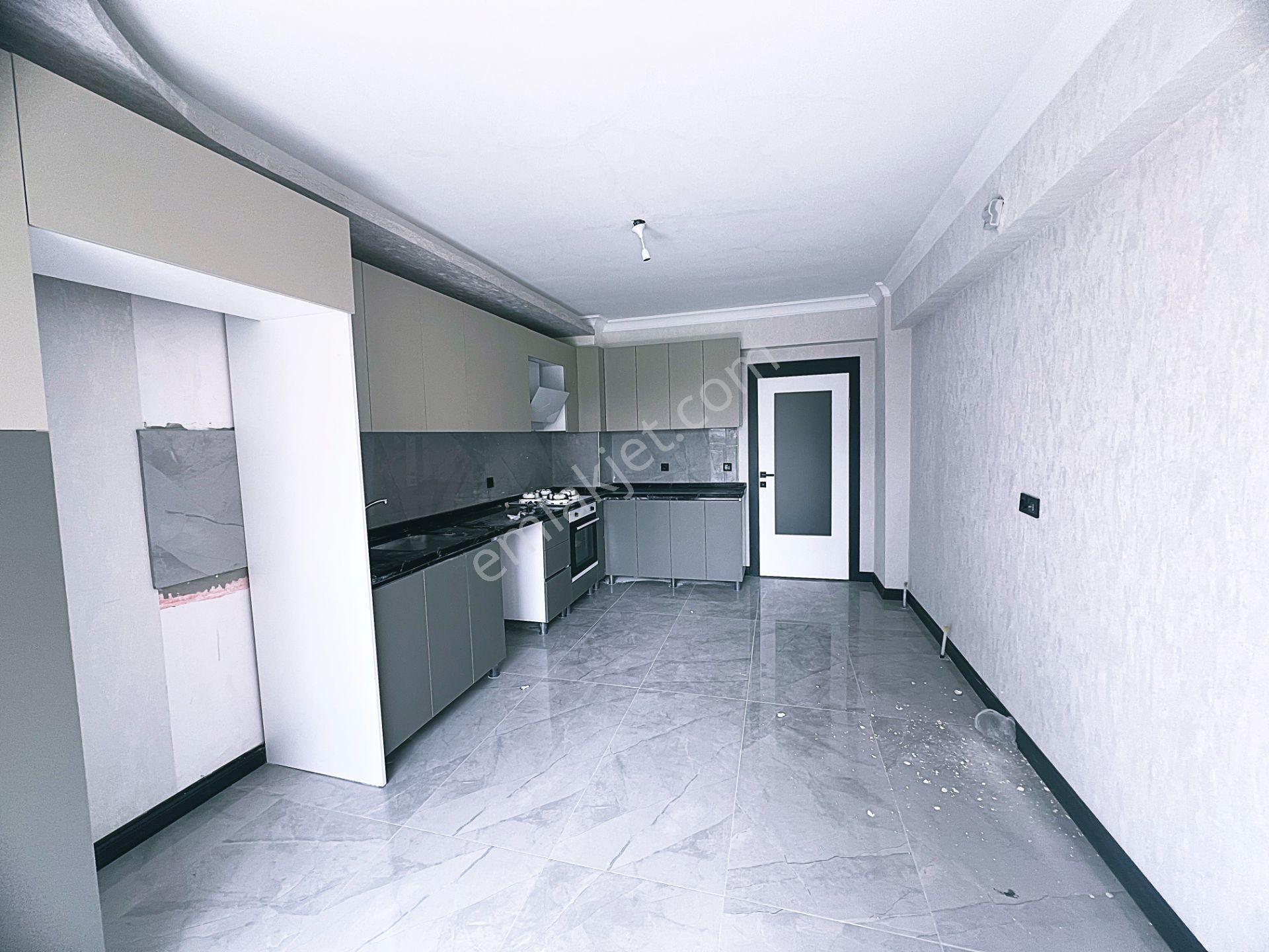 Çiğdemtepe Selim Cad Yanı Park Manz.güney Cephe Sıfır 3+1 Daire - Görsel 6