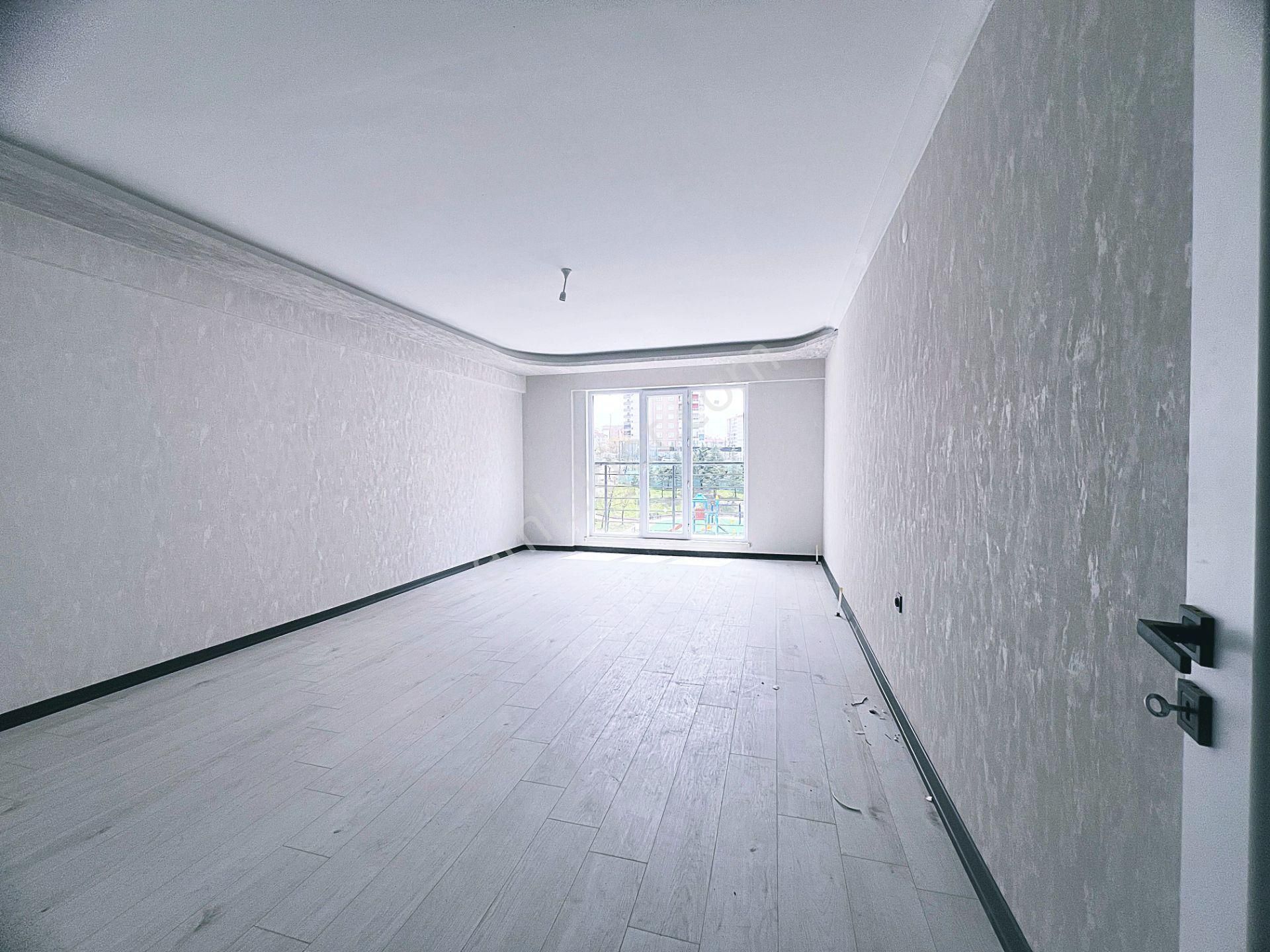 Çiğdemtepe Selim Cad Yanı Park Manz.güney Cephe Sıfır 3+1 Daire - Görsel 11